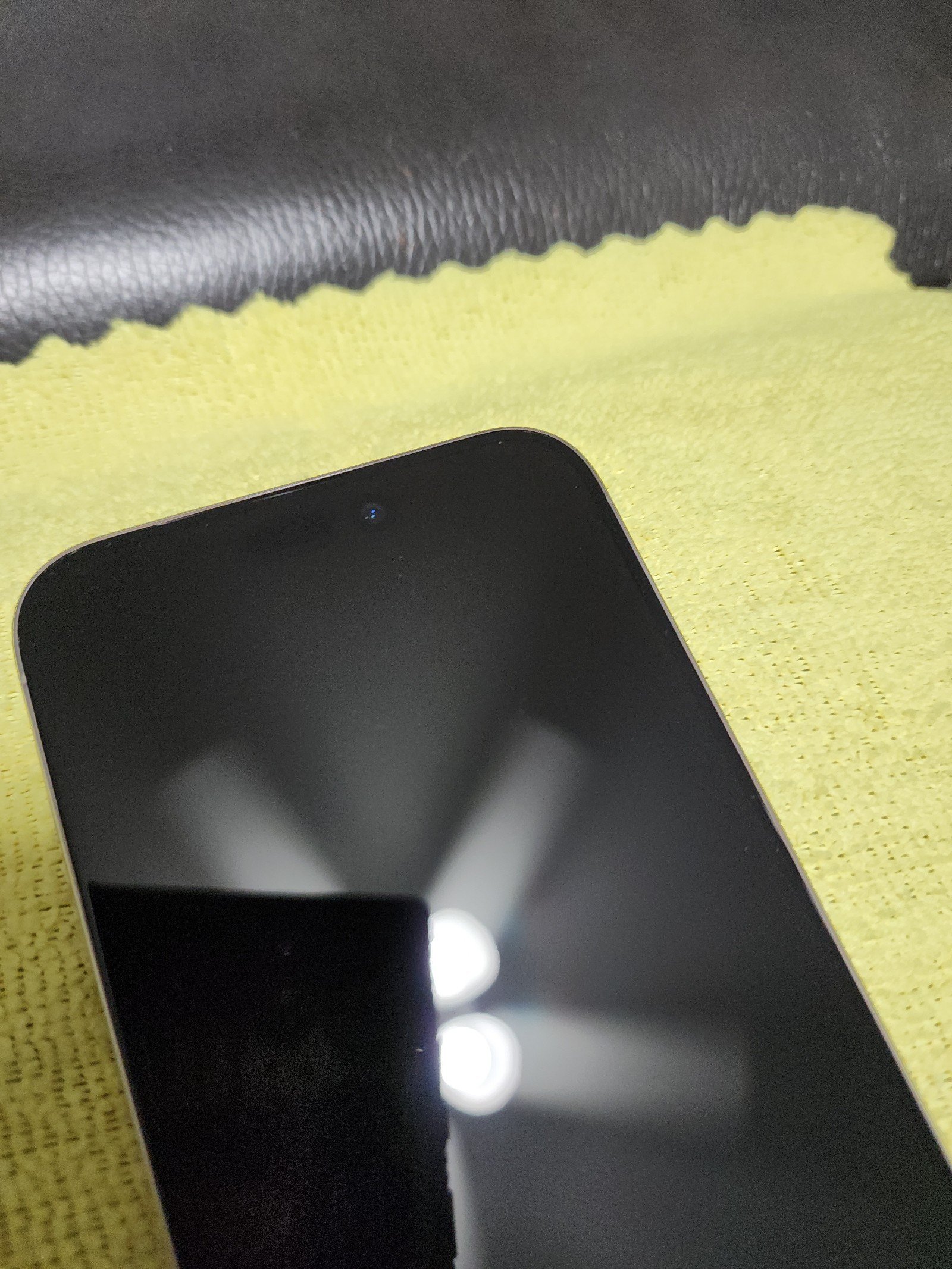 iPhone 15 Pro Max 1TB Fully Unlocked 9V56