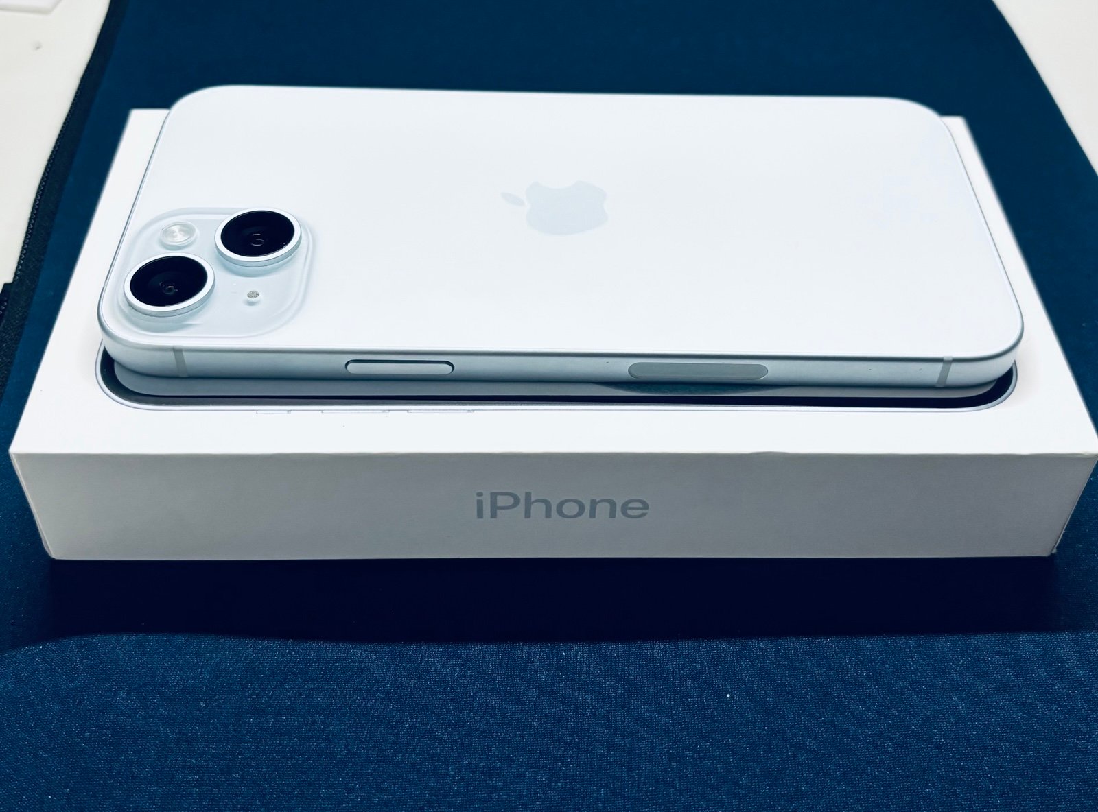 iPhone 15 Plus 128GB Unlocked 5U39