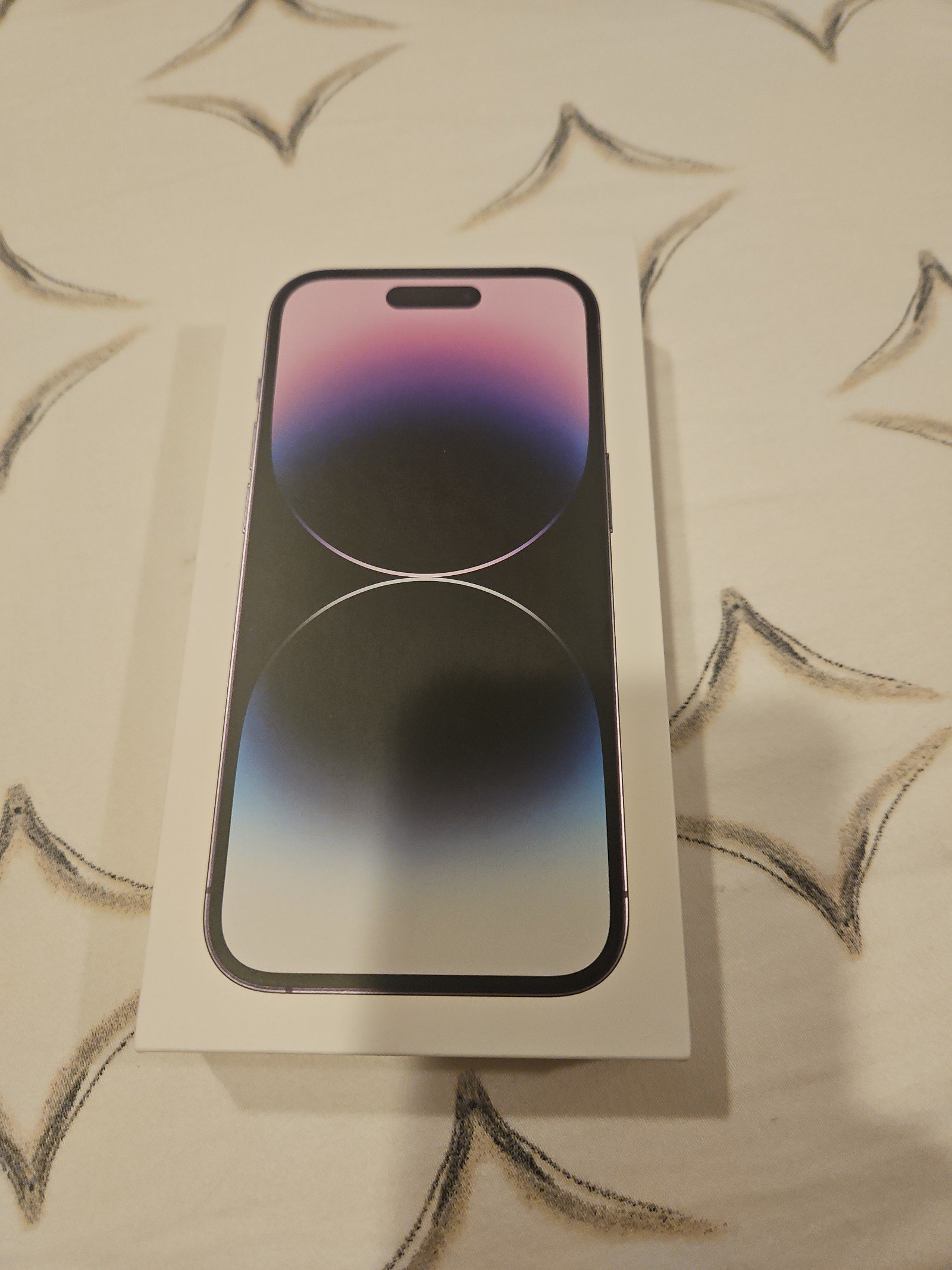 Apple iPhone 14 Pro 128 GB in Deep Purple 5C21