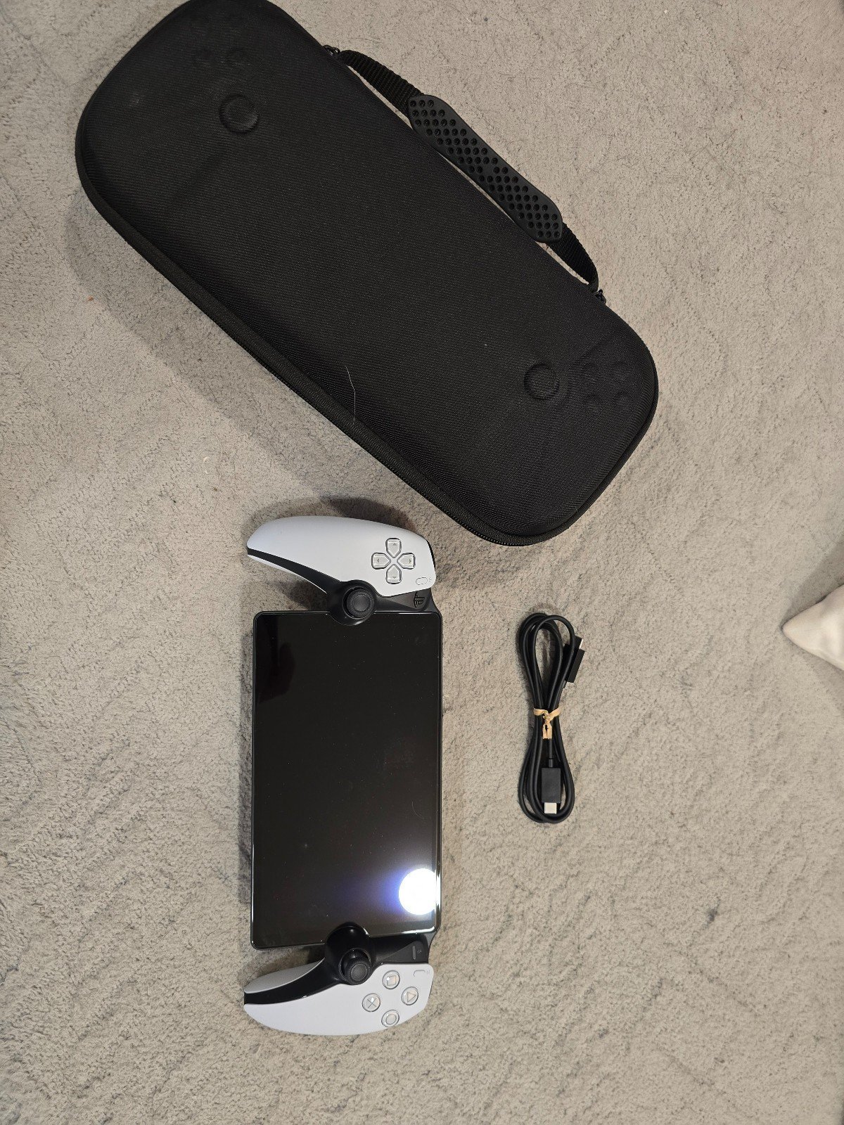 Sony Playstation Portal Remote Player Bundle 3H27