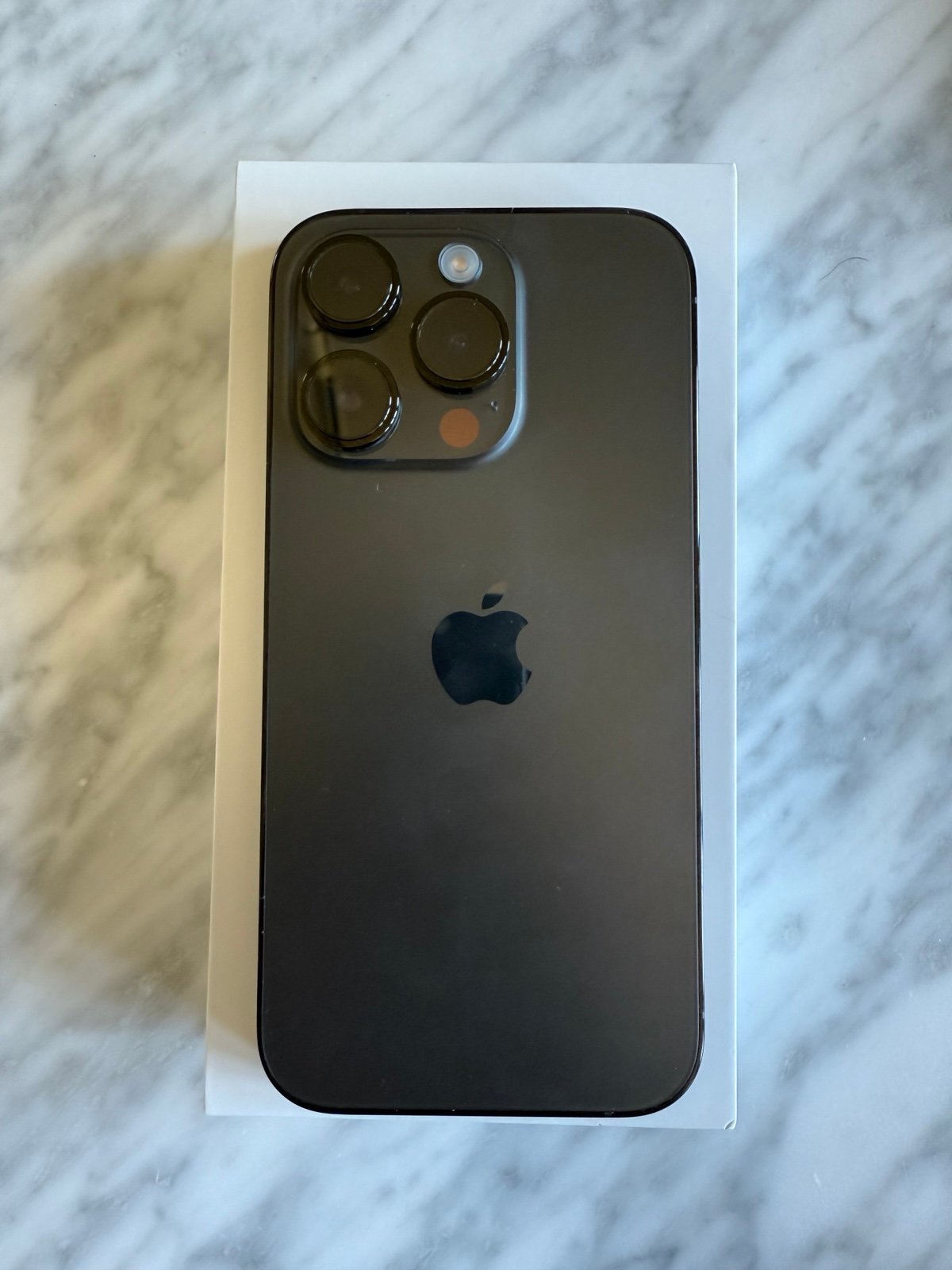 iPhone 14 Pro 256GB 8F19