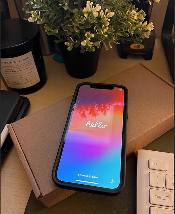 iPhone 12 pro unlocked 128gb 7T82