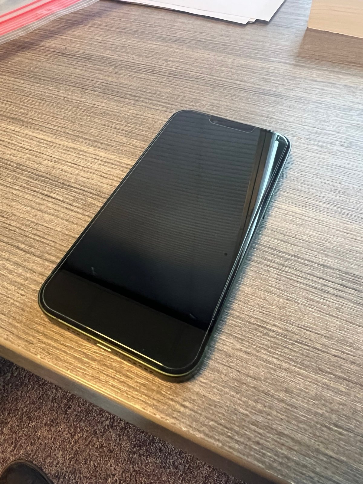 iPhone 13 Unlocked 7B77