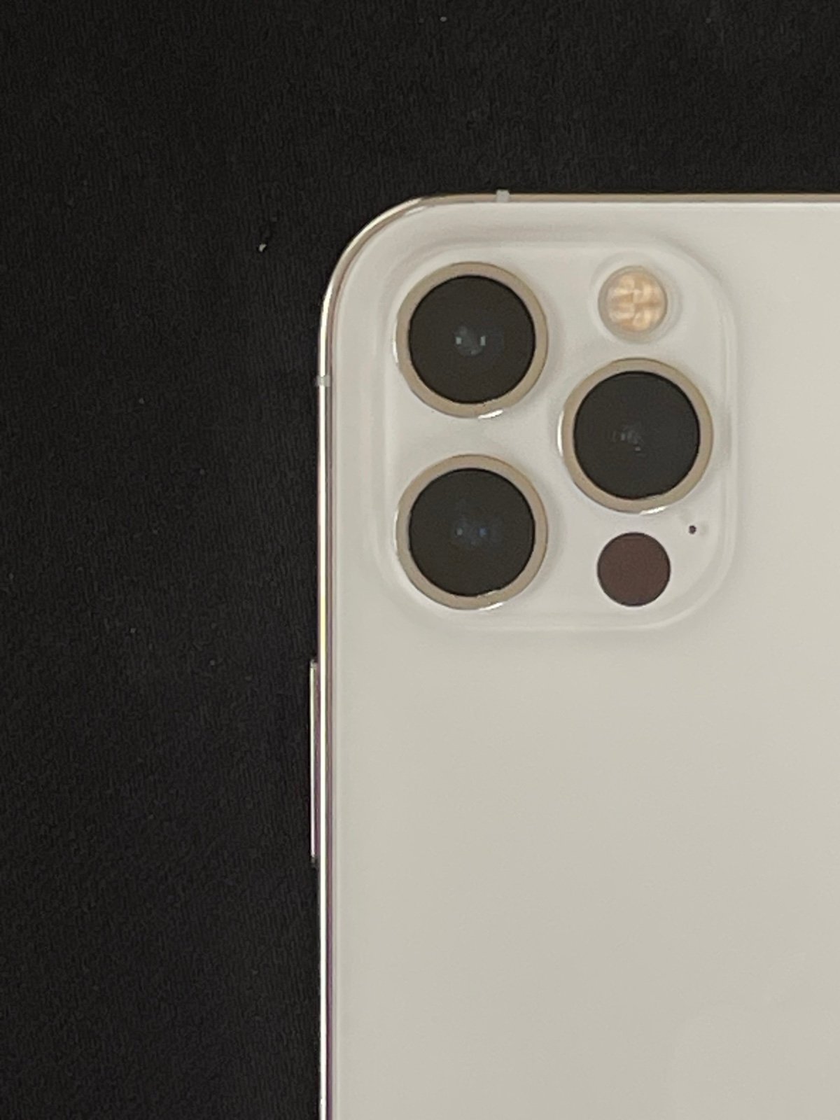 Apple iPhone 12 pro 256GB Silver Unlocked 3J82