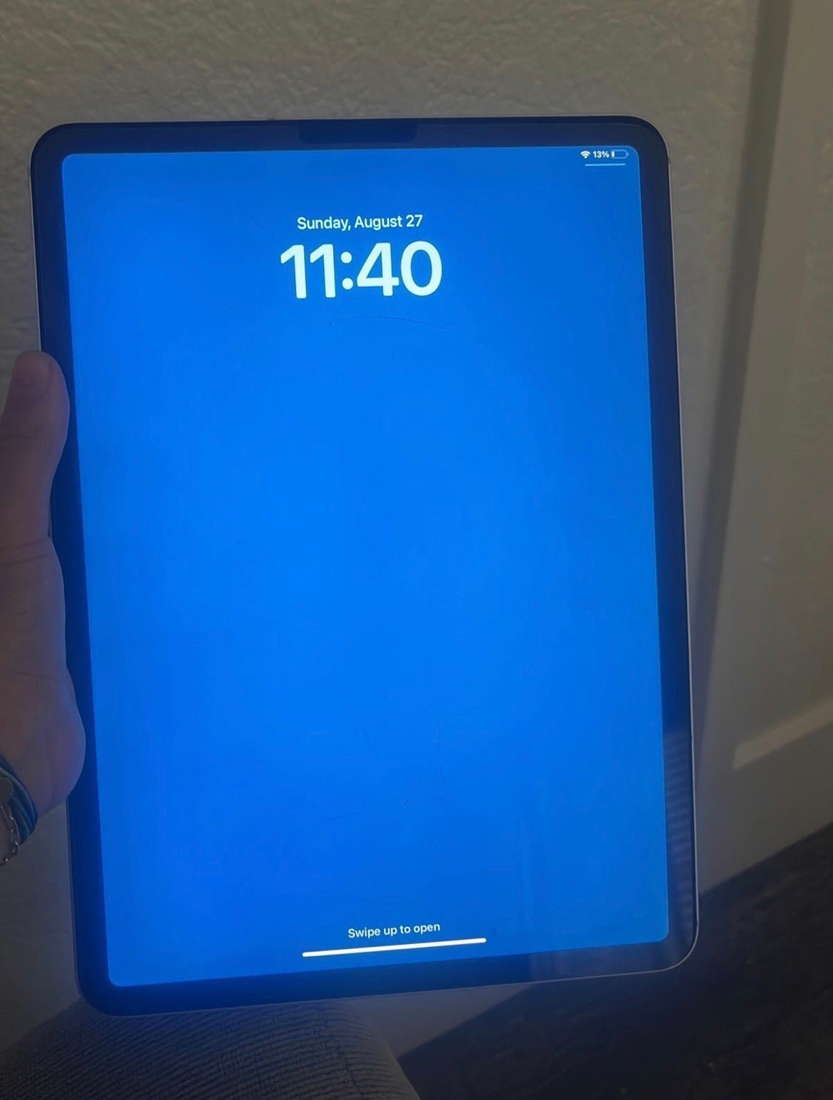 iPad pro and iPad rosegold 6S15