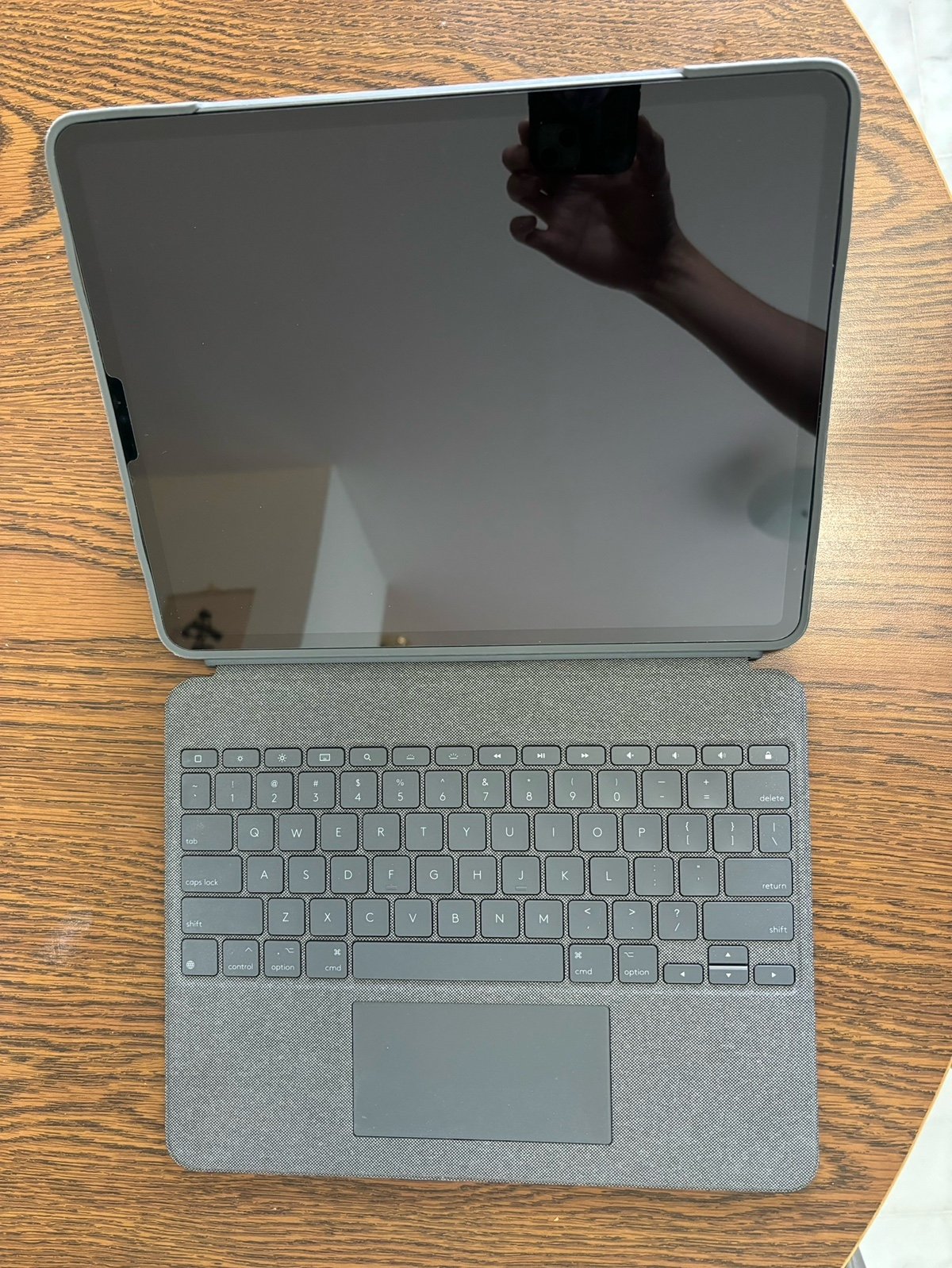 Apple iPad Pro 5th Gen 256GB Cellular 2L31