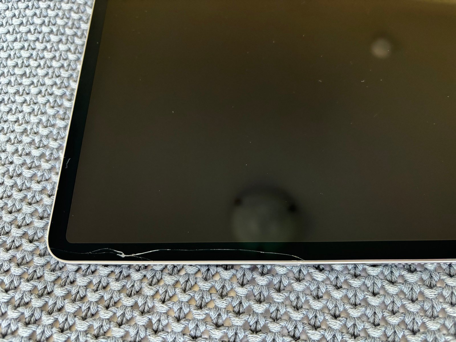 iPad Pro 12.9-inch (5th Generation) + Apple Pencil 8F99