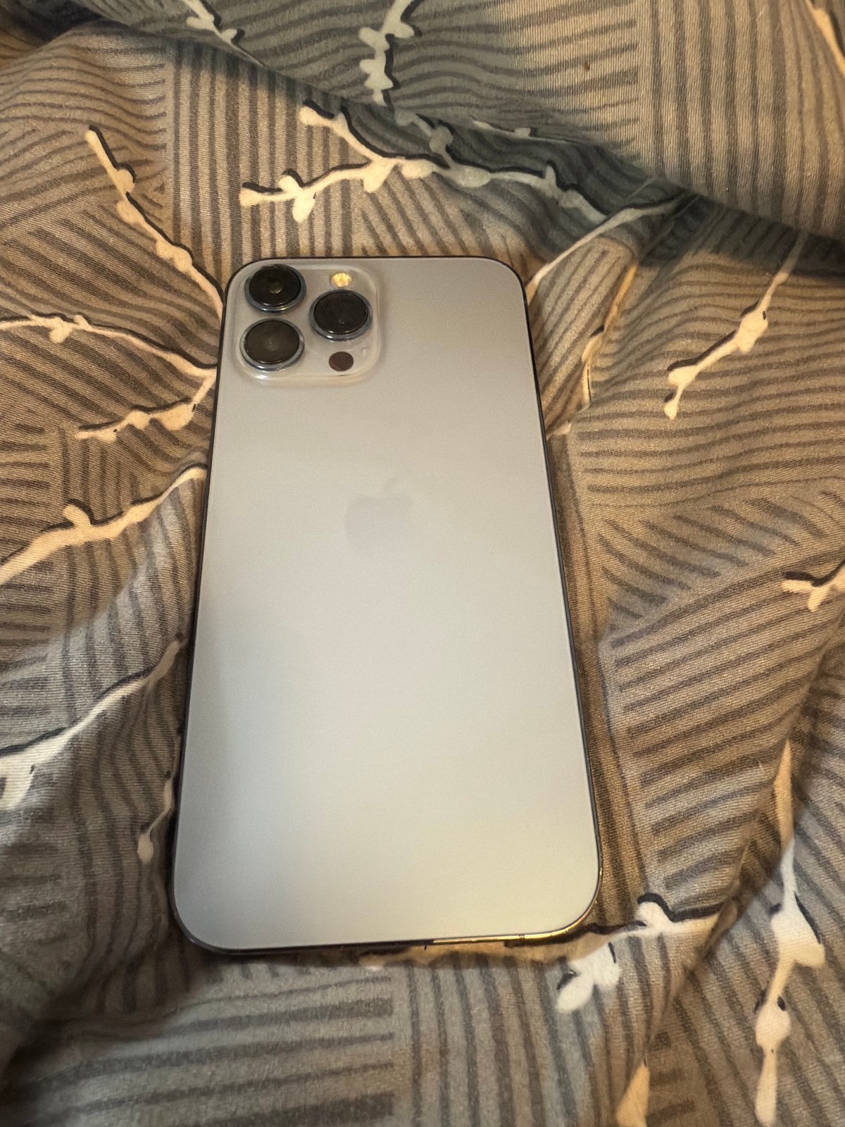 iPhone 13 Pro Max 512gb Sierra Blue Unlocked 7R27