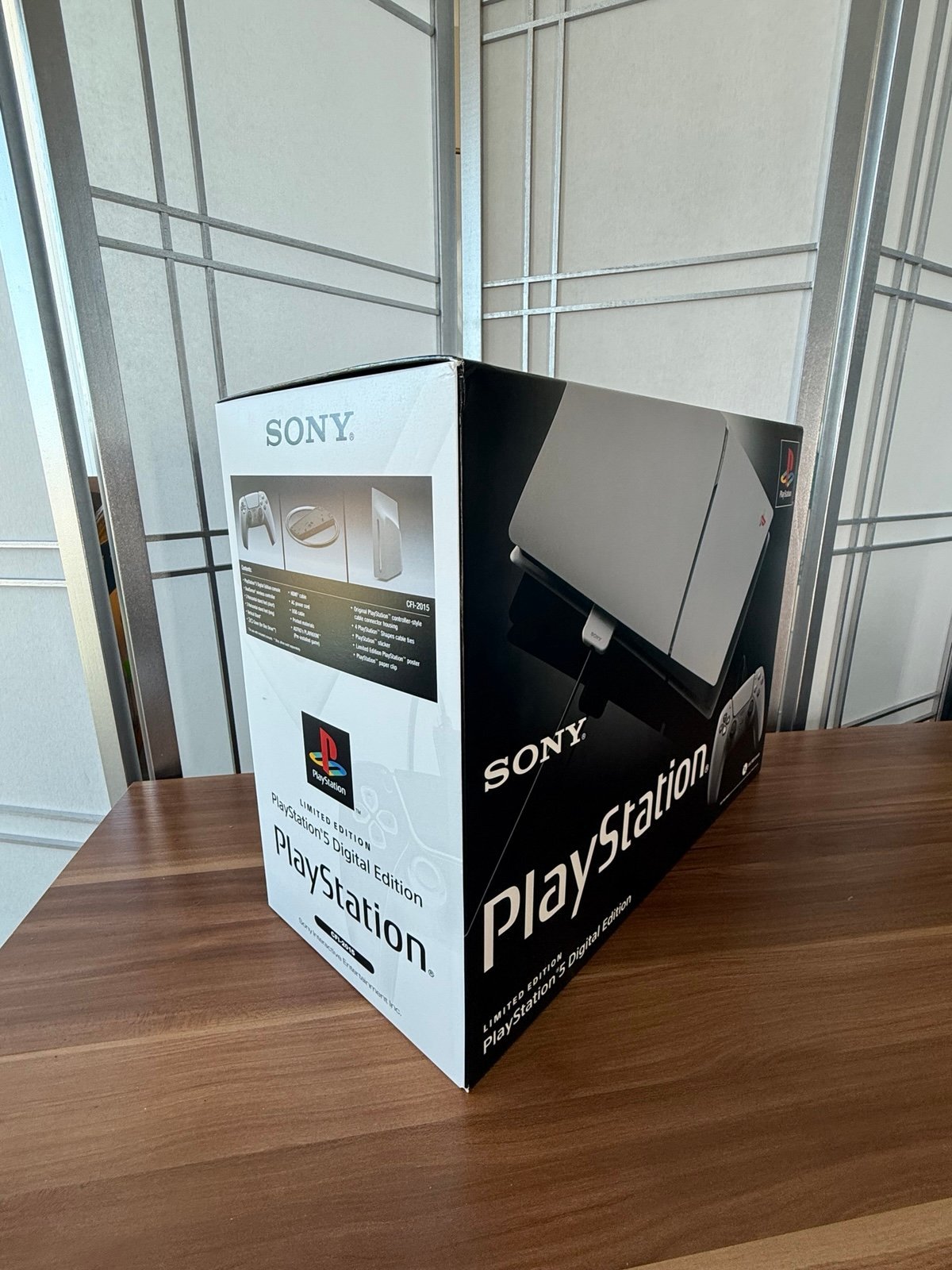 PlayStation 5 slim 30th anniversary brand new in hand ready to ship! ❤️ 6M36