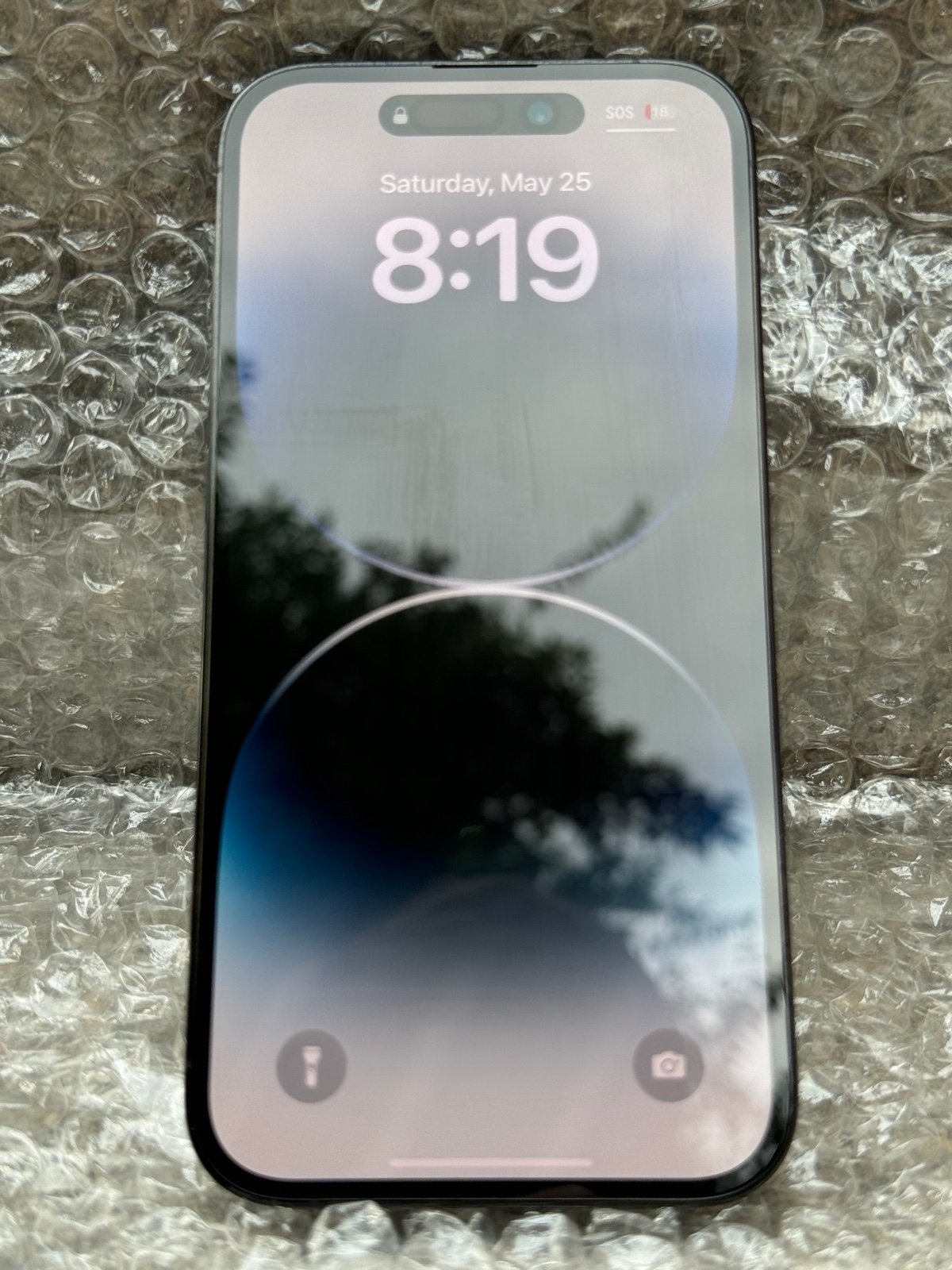 iPhone 14 Pro - 128 GB - T-Mobile - Apple - FREE Otterbox case with purchase 8K75