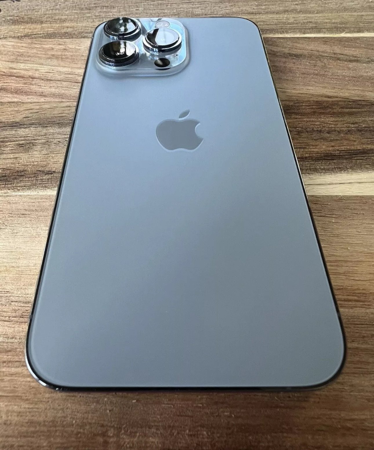 Apple iPhone 13 Pro 256 GB in Sierra Blue unlocked 8V58