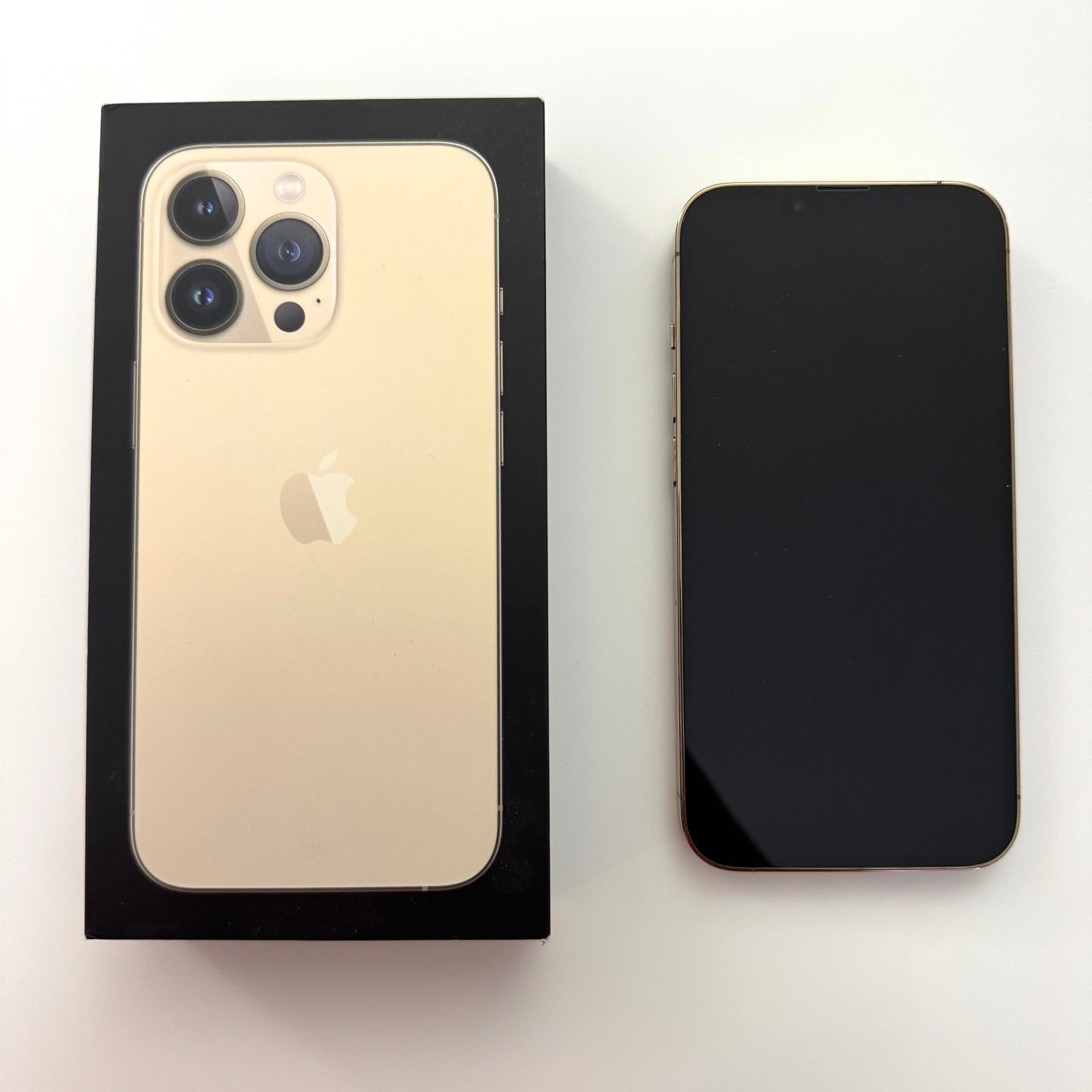 Apple iPhone 13 Pro 256gb UNLOCKED 6L57