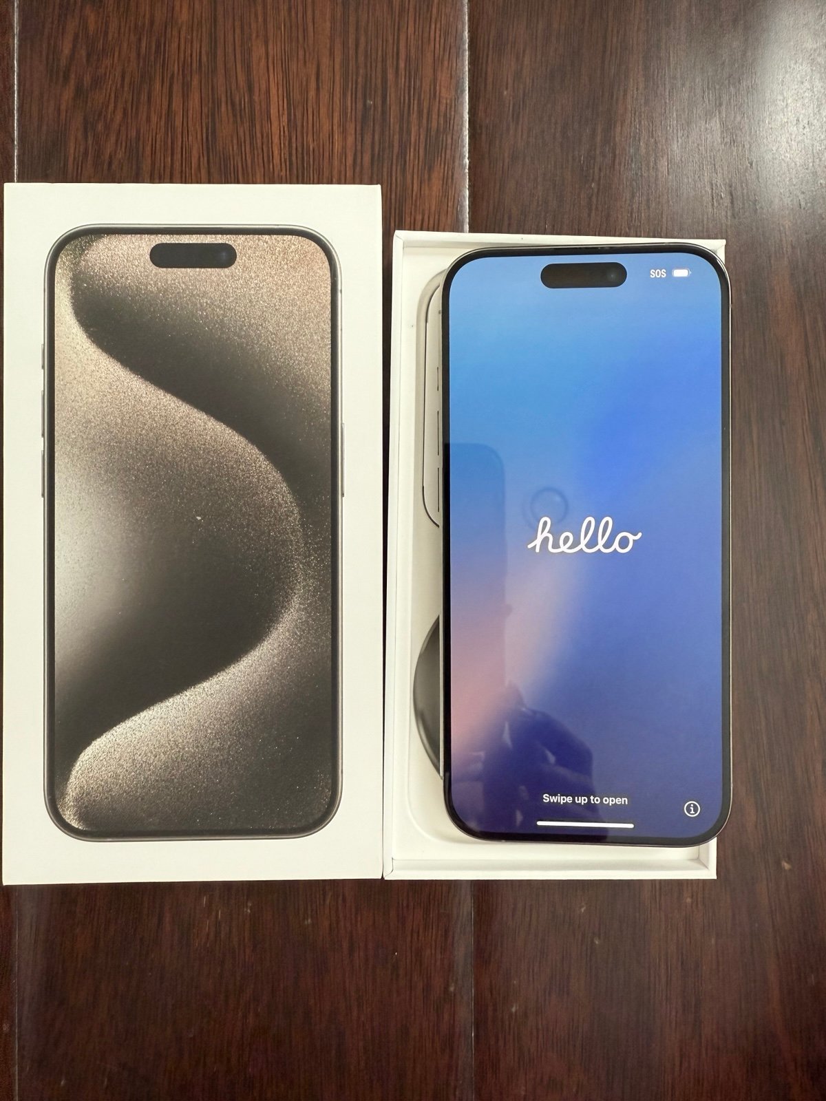 iPhone 15 pro unlocked 128GB 7F18