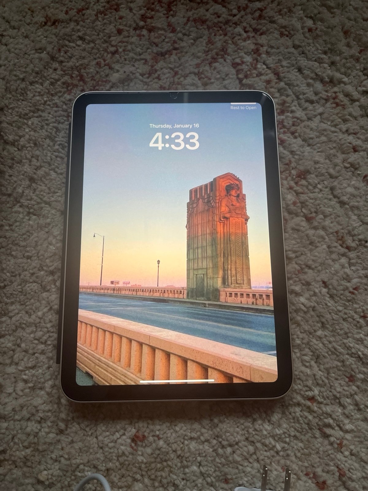 iPad Mini 6th Generation 64GB 2F88