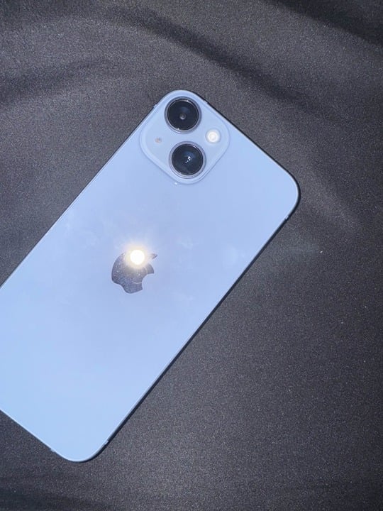 iPhone 14 128gb unlocked 6L55