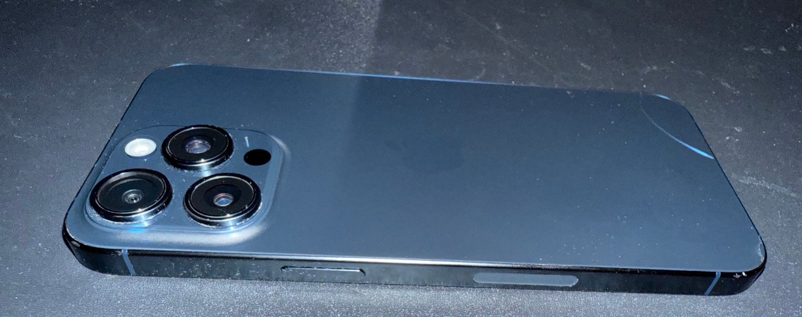 Apple iphone 15 pro max phone unlocked 5W13