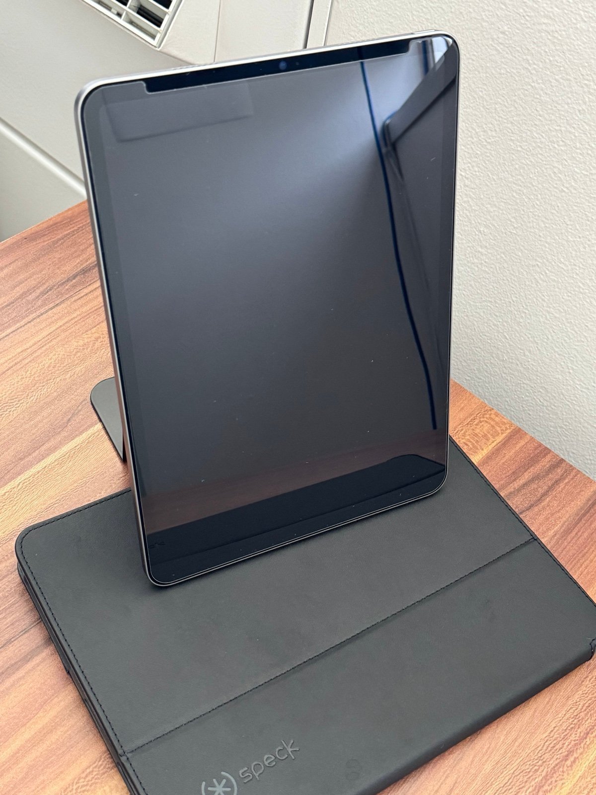 iPad Pro 4th generation 11-inch 128 gb 3Z35