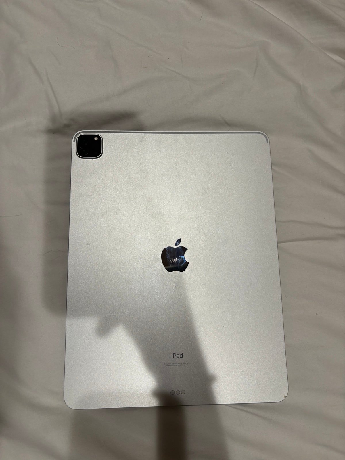 iPad Pro 12.9inch (5th gen) 8K27