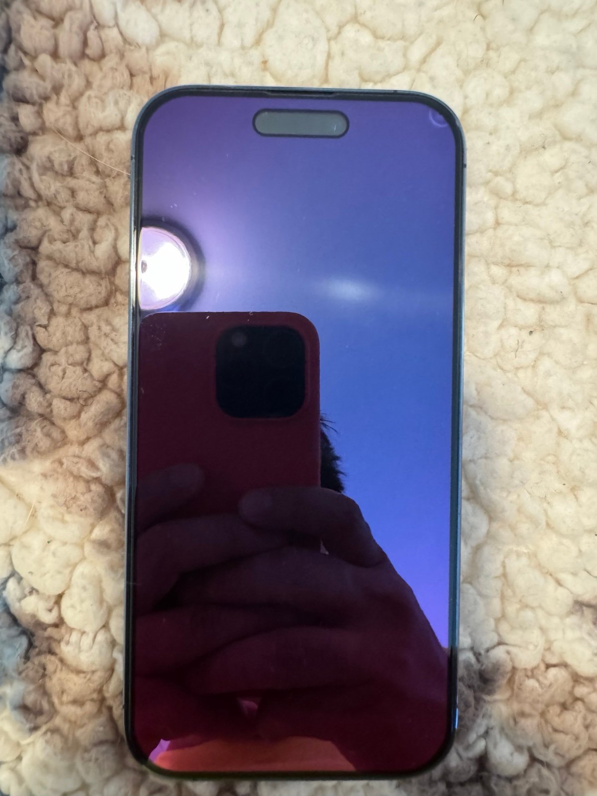 iphone14 pro with 4 Apple Cases and 2 Tempered Glass Screen Protectors 9O83