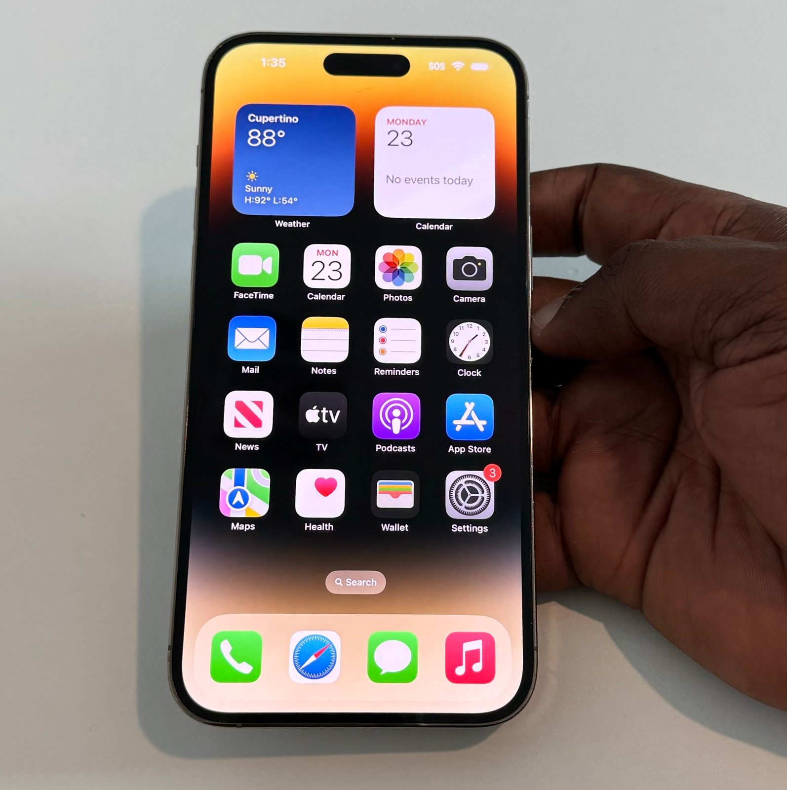 Apple iPhone 14 Pro Max 256 GB in Gold for Unlocked CRACKED BACK 2E87