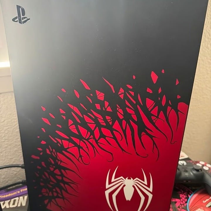Sony PlayStation 5 disc Console Marvel's Spider-Man 2 Limited Edition 2 cont 3Z99