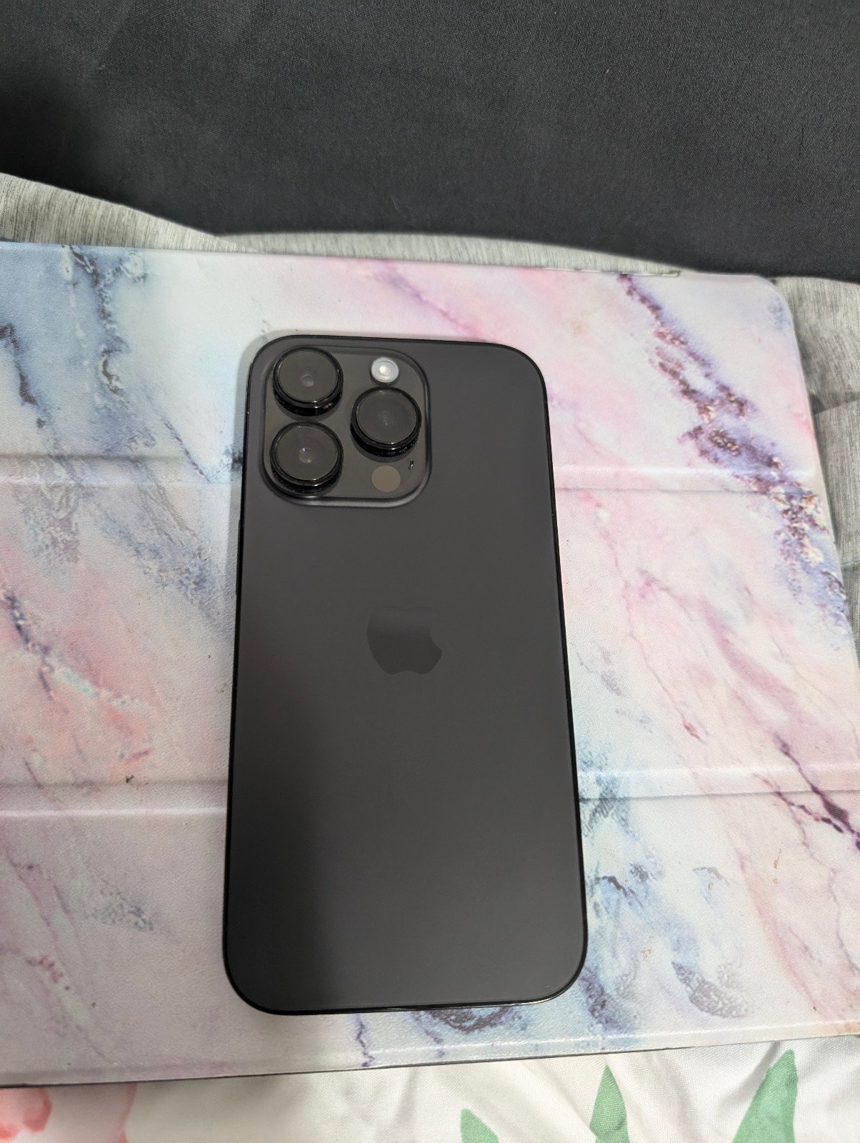 Apple iPhone 14 Pro 128 GB in Space Black for Unlocked 8Q86