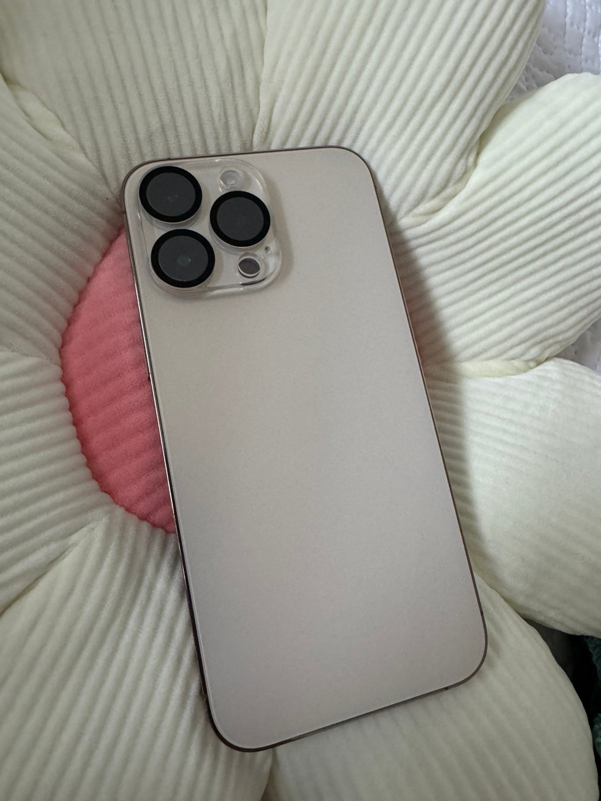 iPhone 14 Pro Max 1M37