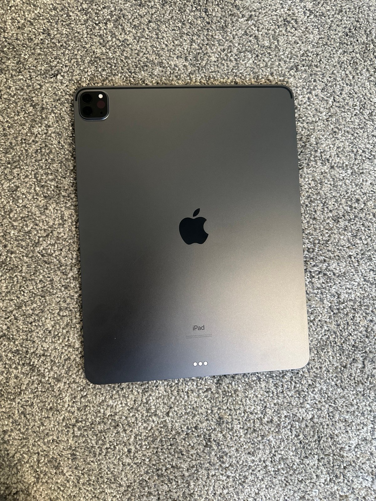 Apple iPad Pro 4th Generation 128 GB in Space Gray 6E53