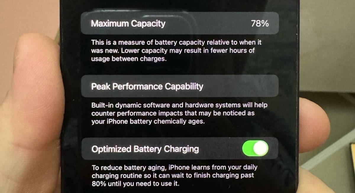 Apple iphone 12pro max 256GB unlocked 9W89