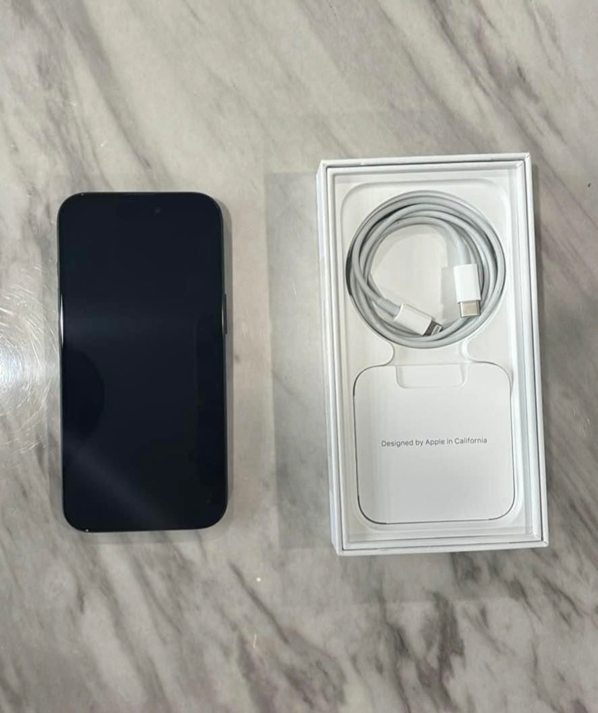 iPhone 15 phone 128gb 6X53