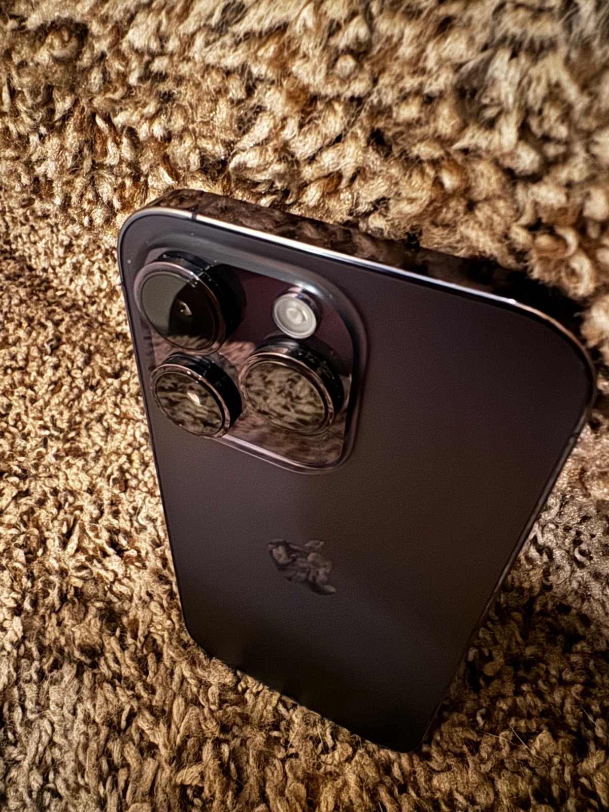 Apple iPhone 14 Pro 128 GB in Deep Purple for Unlocked 6V72