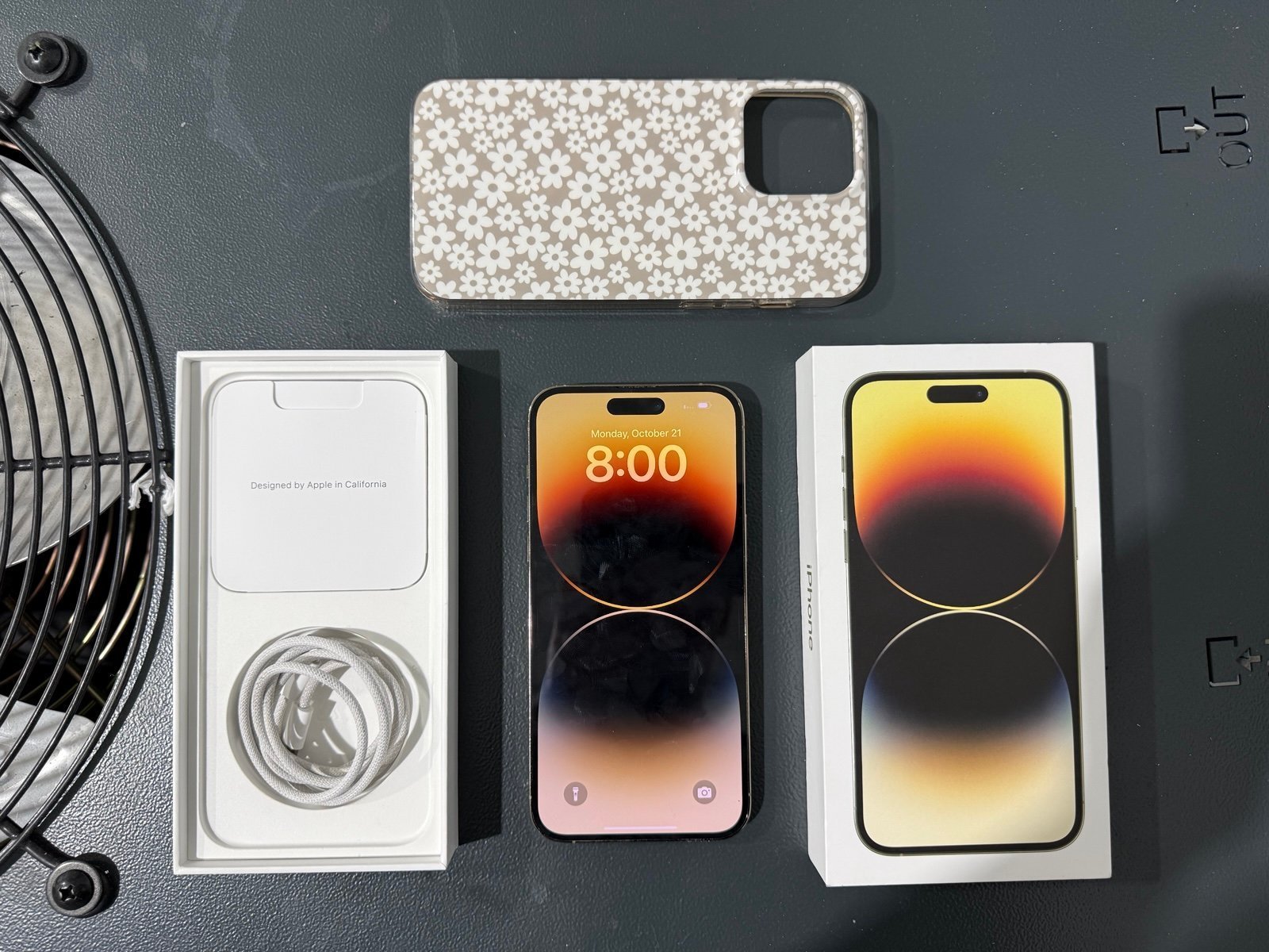 Apple iPhone 14 Pro Max UNLOCKED 8J51