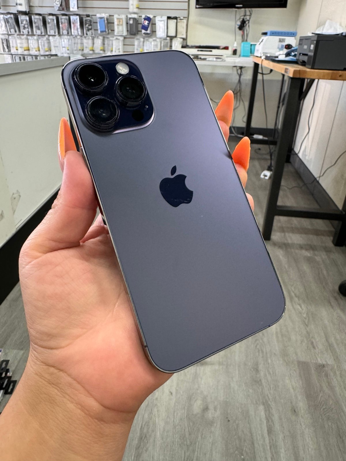 iPhone 14 Pro Max 2R32