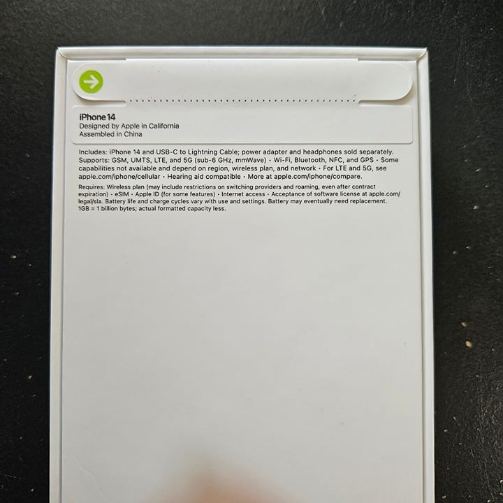 Apple iPhone 14 128GB RED Unlocked 9P52