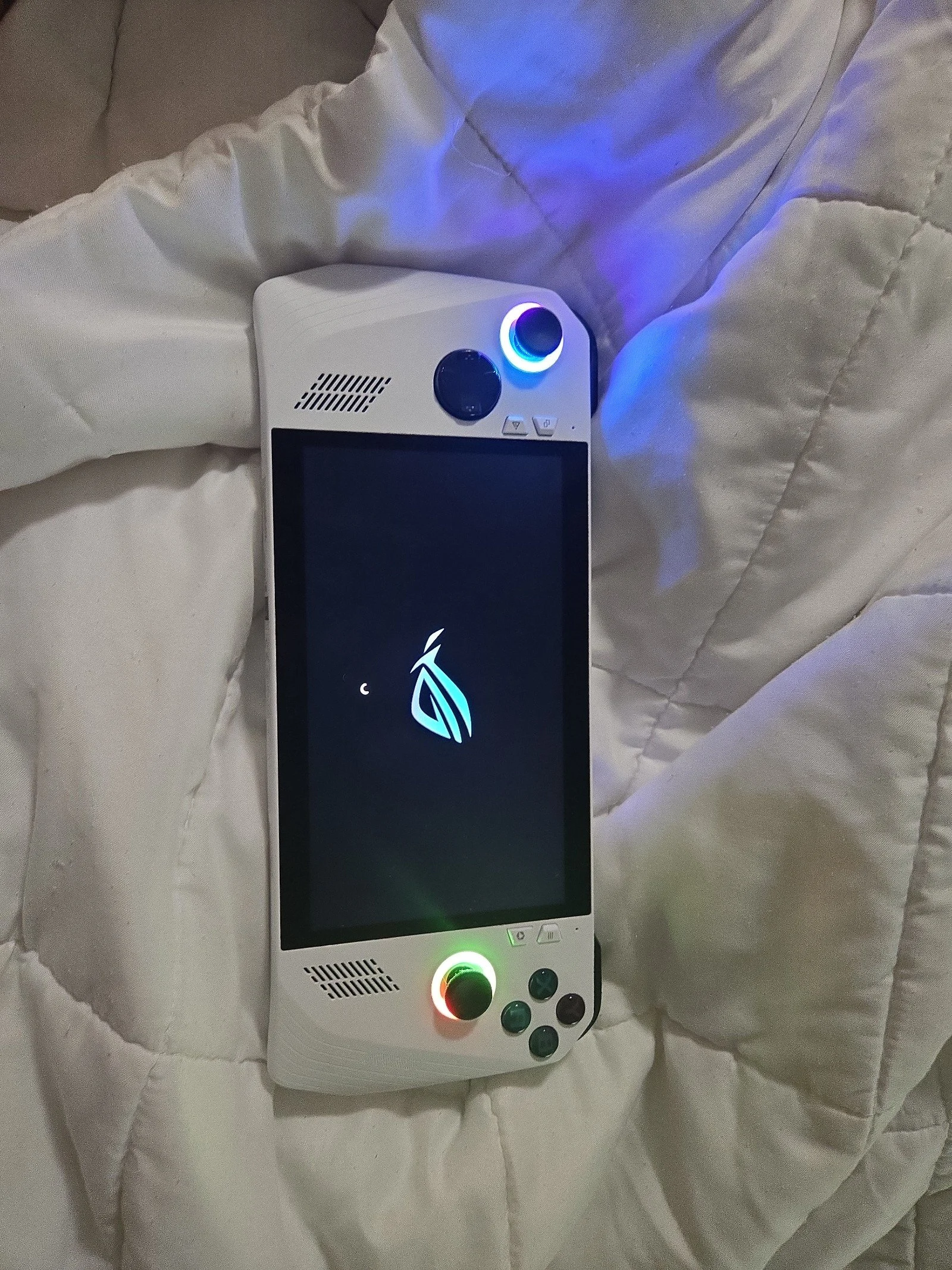 ASUS rog ally z1 3E89