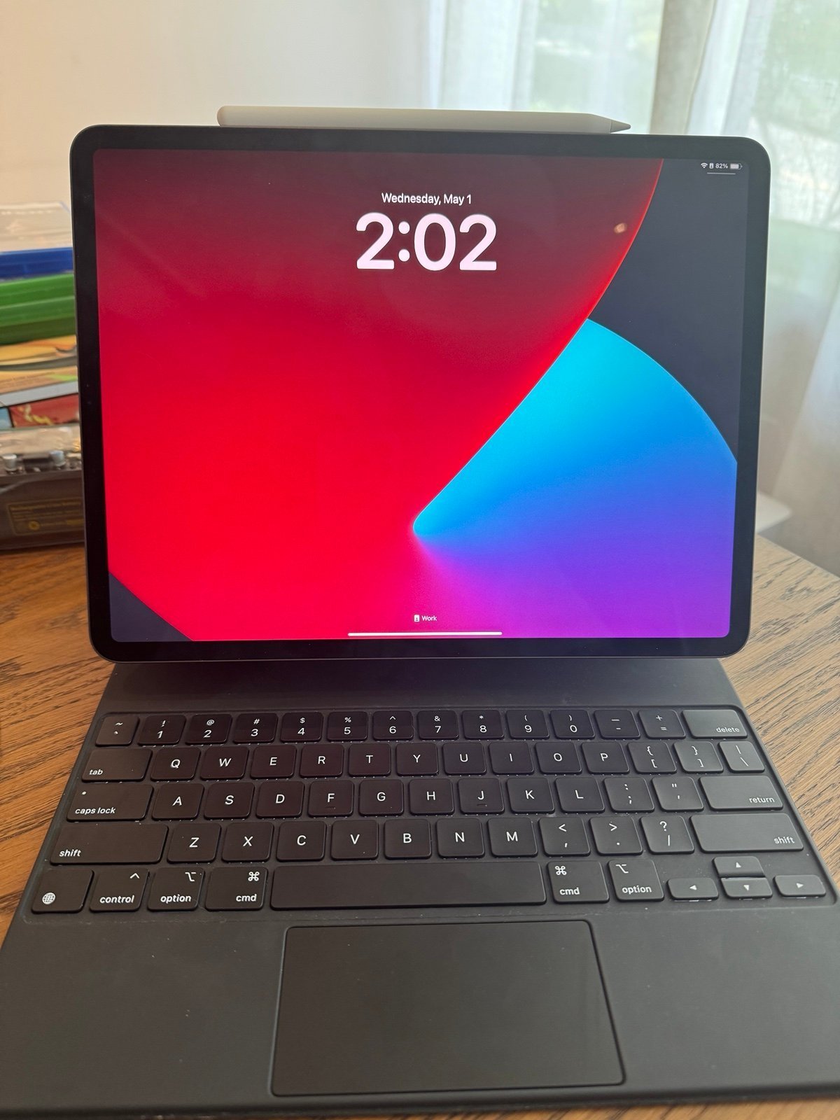 iPad Pro 3rd generation 12.9-inch black with Keyboard Case 9T32