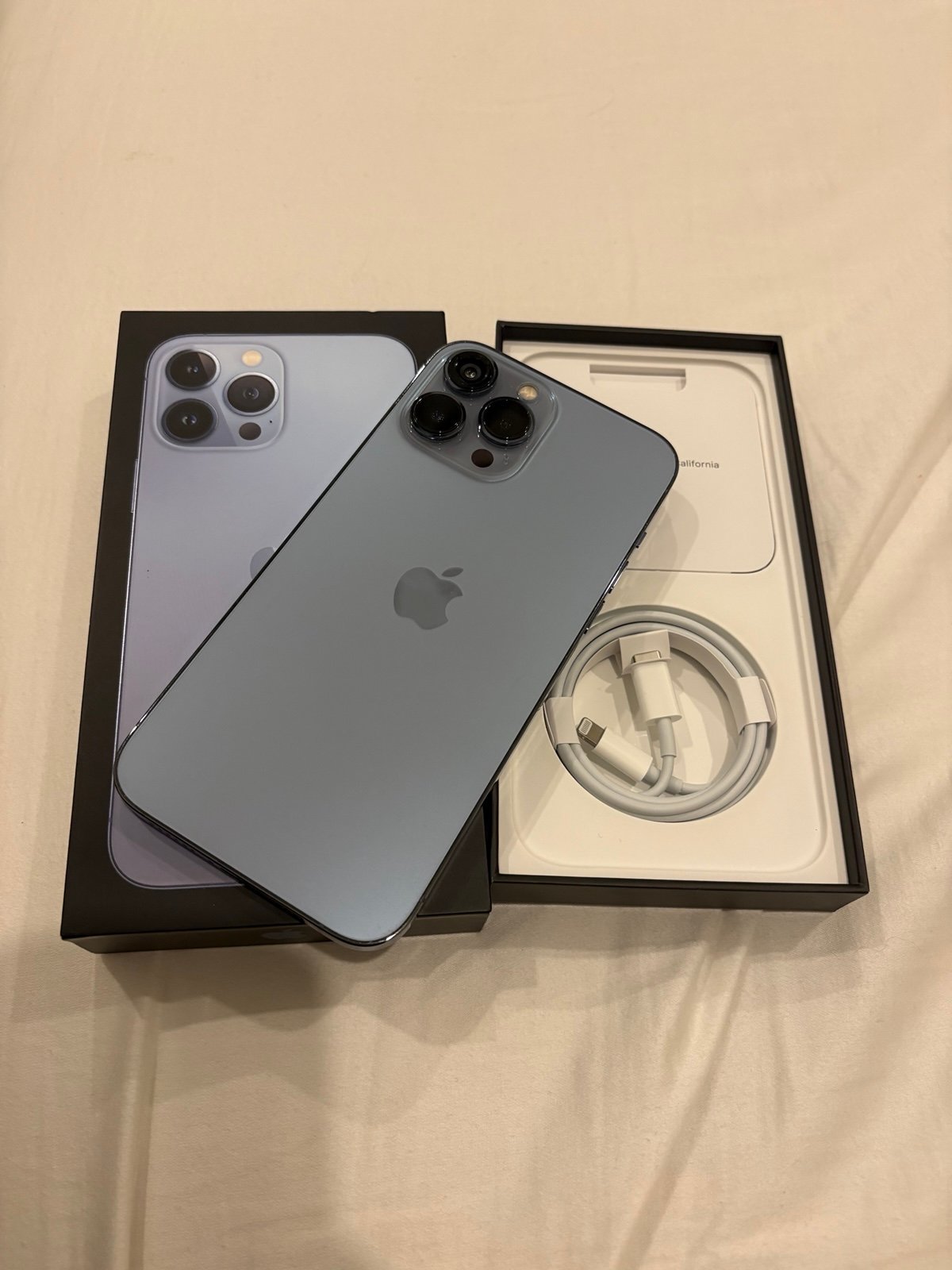 Apple iPhone 13 Pro Max 128GB UNLOCKED 9R89