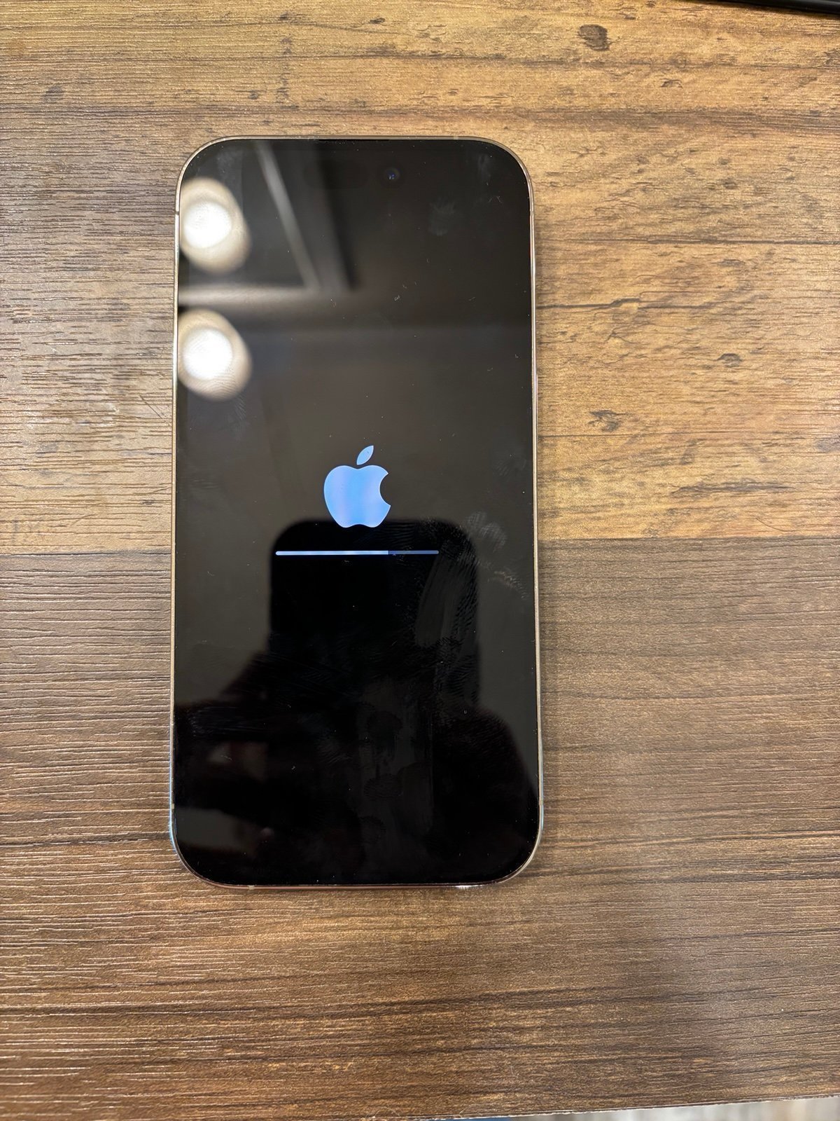 Apple iPhone 14 Pro 256 GB in Gold for Verizon 3S32