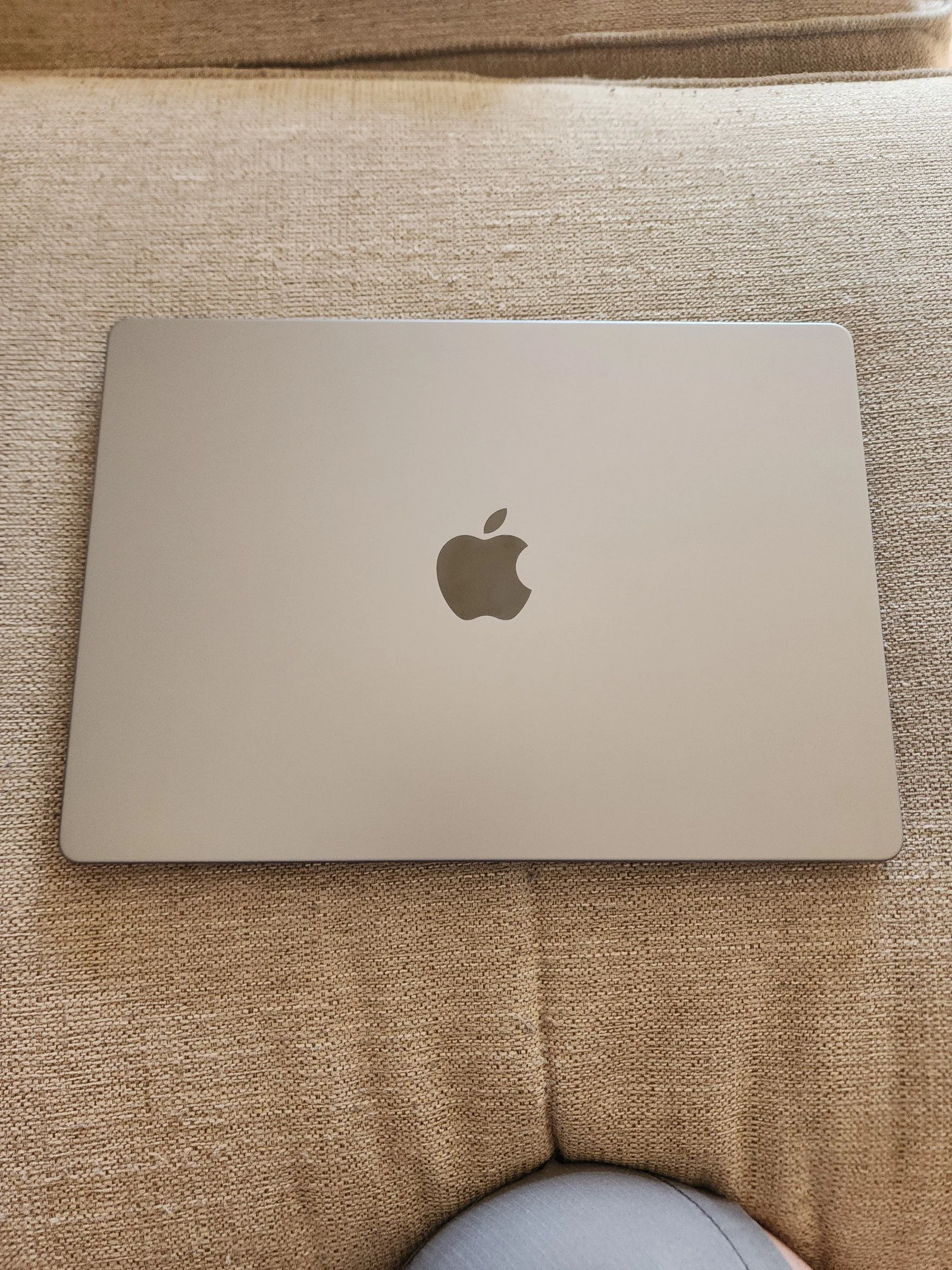 MacBook Pro 14 inch M2 pro (2023) 8U18