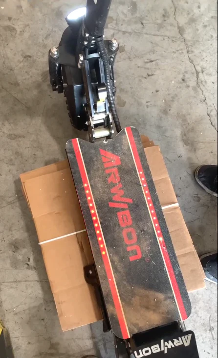 Used Q30Pro electric scooter, 90% new . There are some signs of use, tested performance and function completely normal