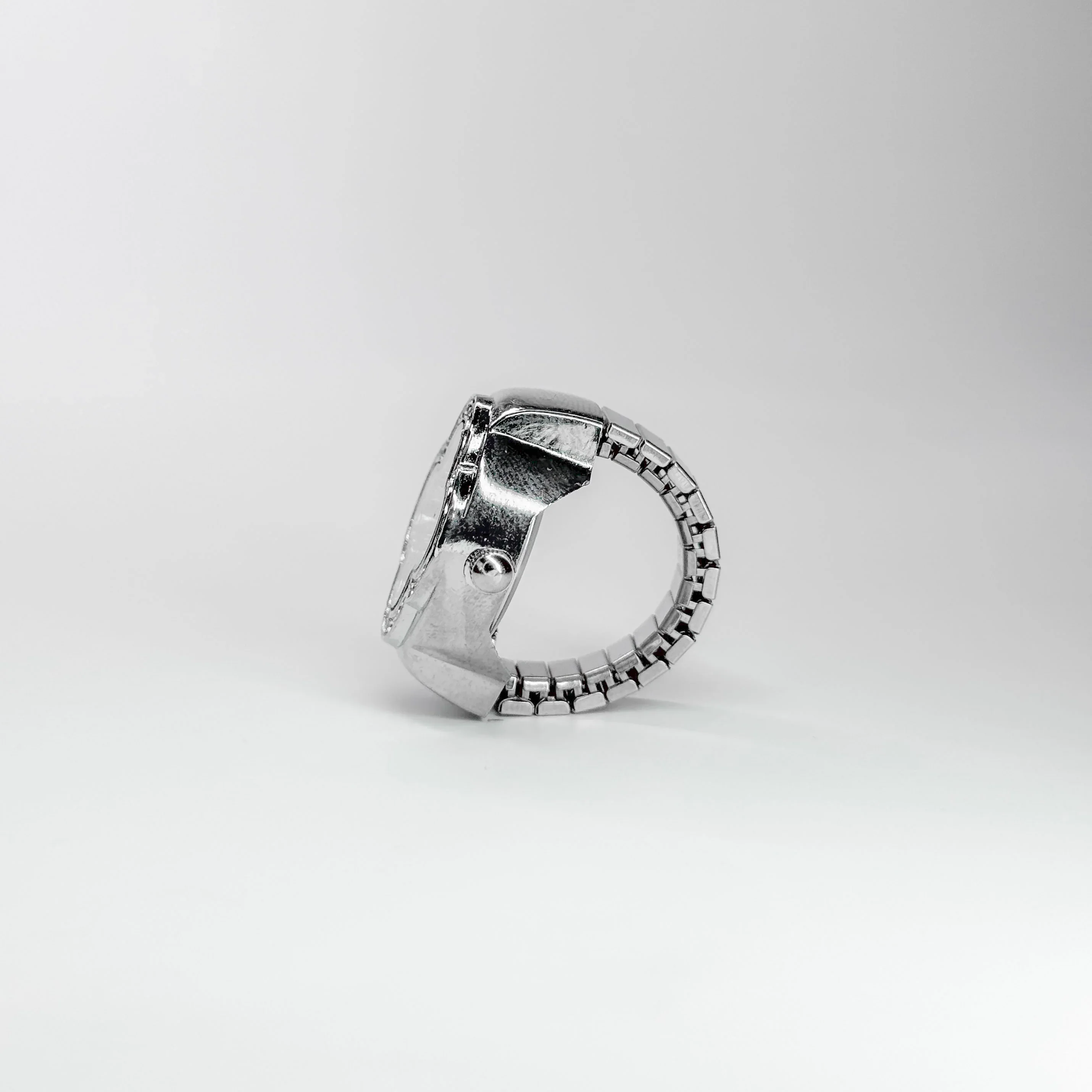 CLEEF RING | SILVER RED