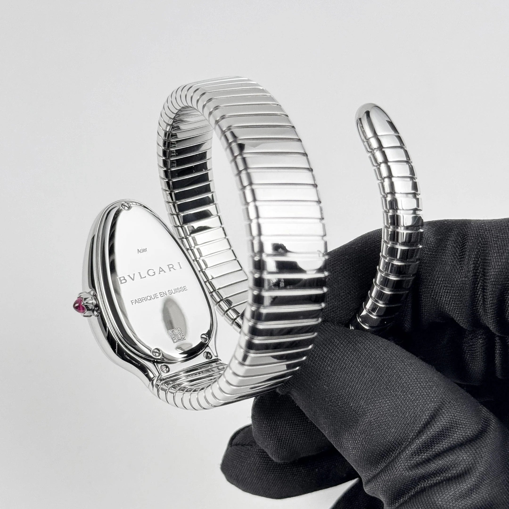 BVLGARI Serpenti Tubogas 101827 Stainless Steel Silver Opaline Dial Diamond Bezel Quartz (2023)