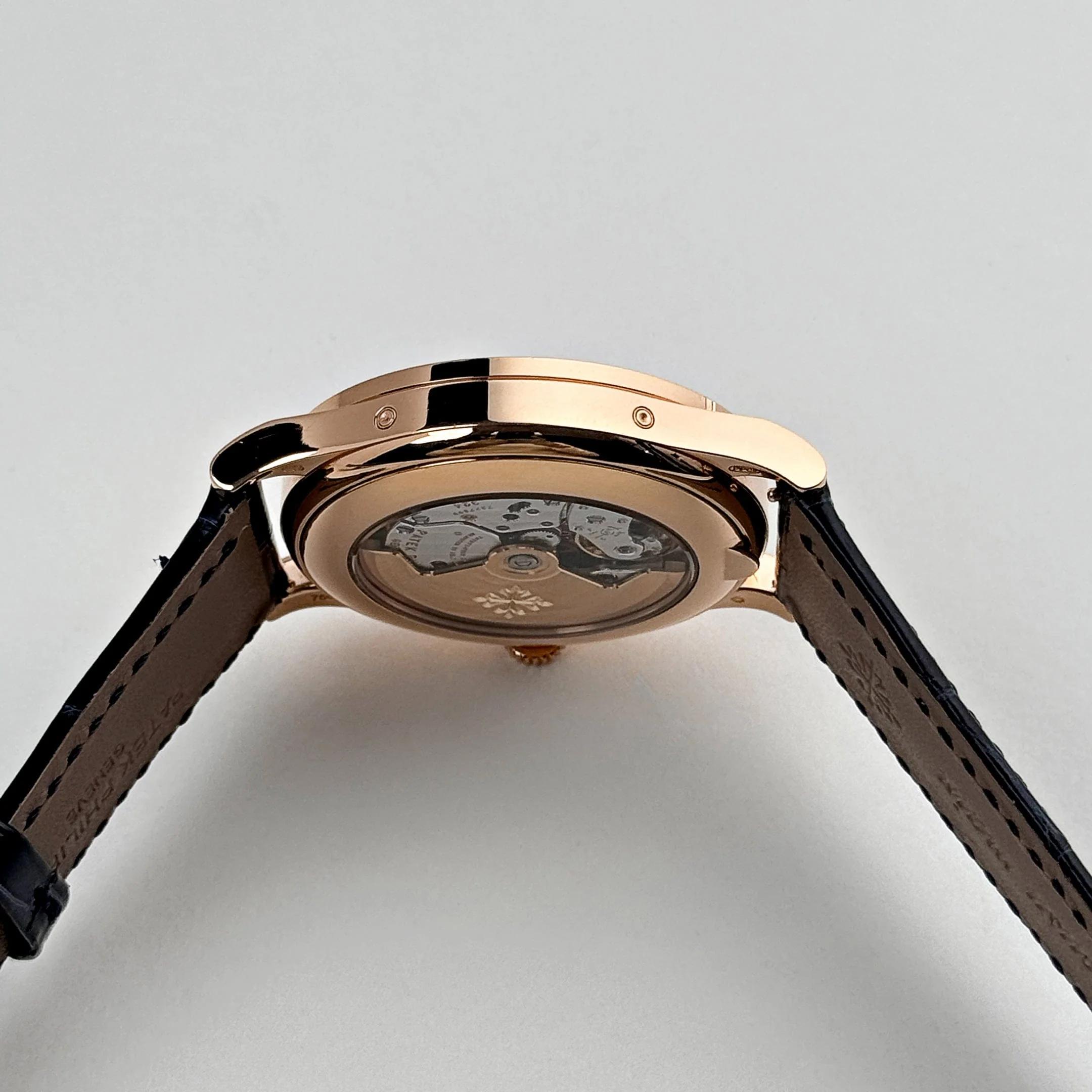 Patek Philippe Complications 5396R-015 Annual Calendar Rose Gold Blue Dial (2019)