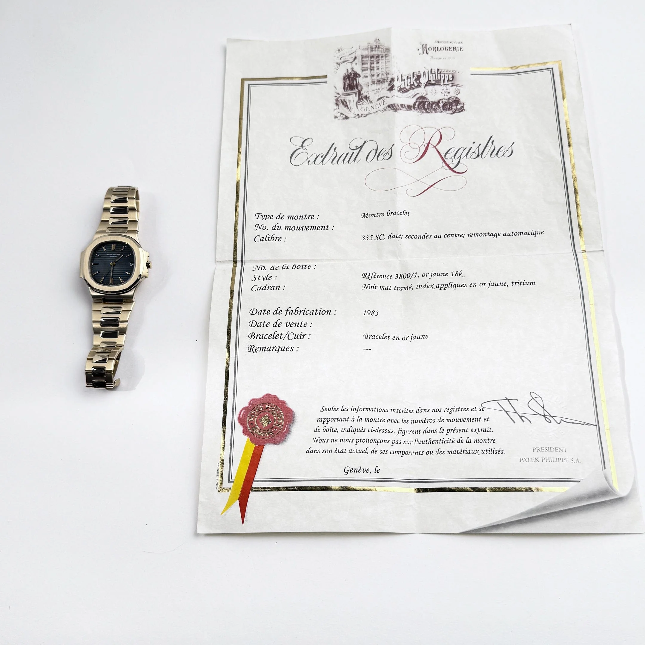 Patek Philippe Nautilus 3800/1 Yellow Gold Blue Dial (1983)