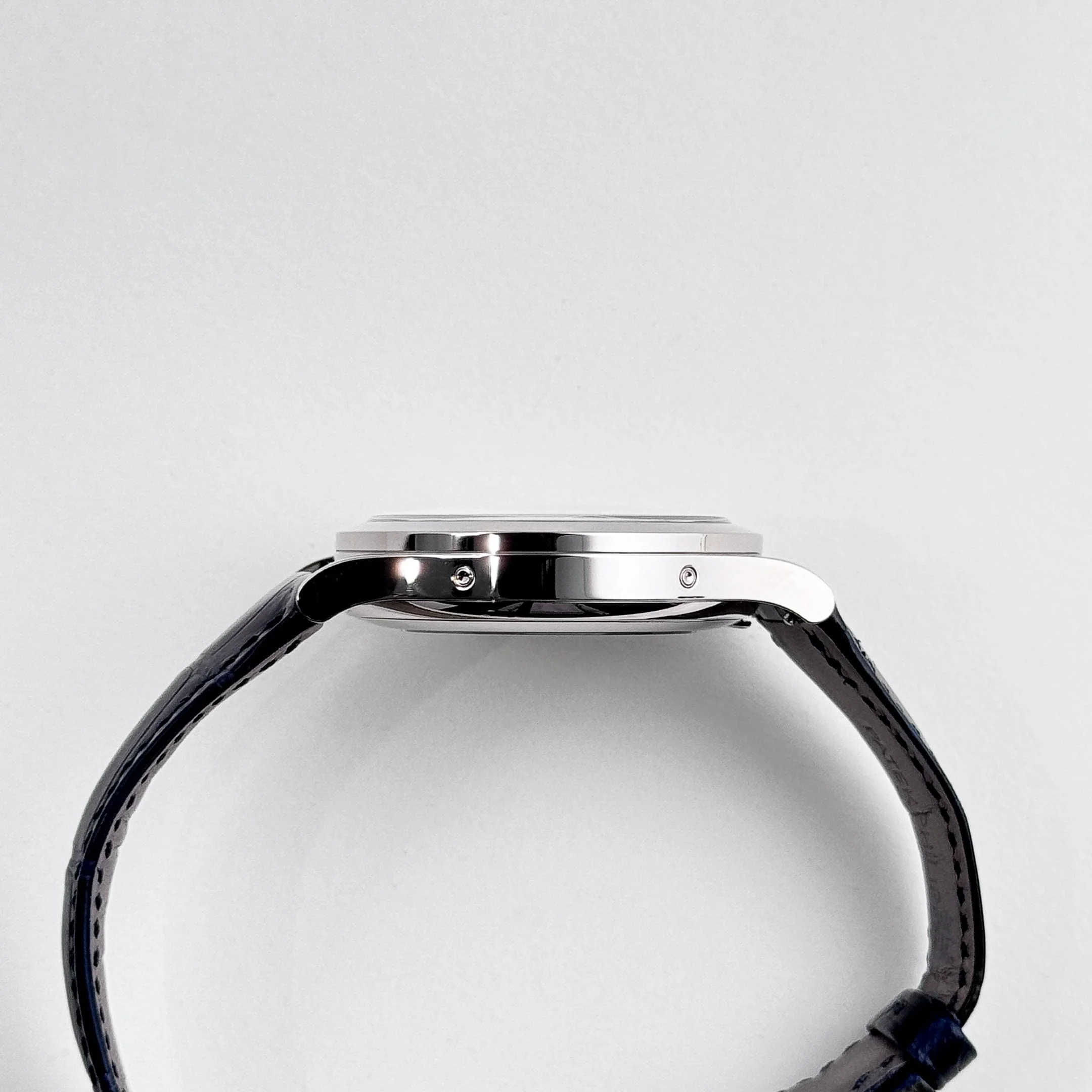 Patek Philippe Complications 5396G-017 Annual Calendar Moon Phases White Gold Blue Dial (2025)