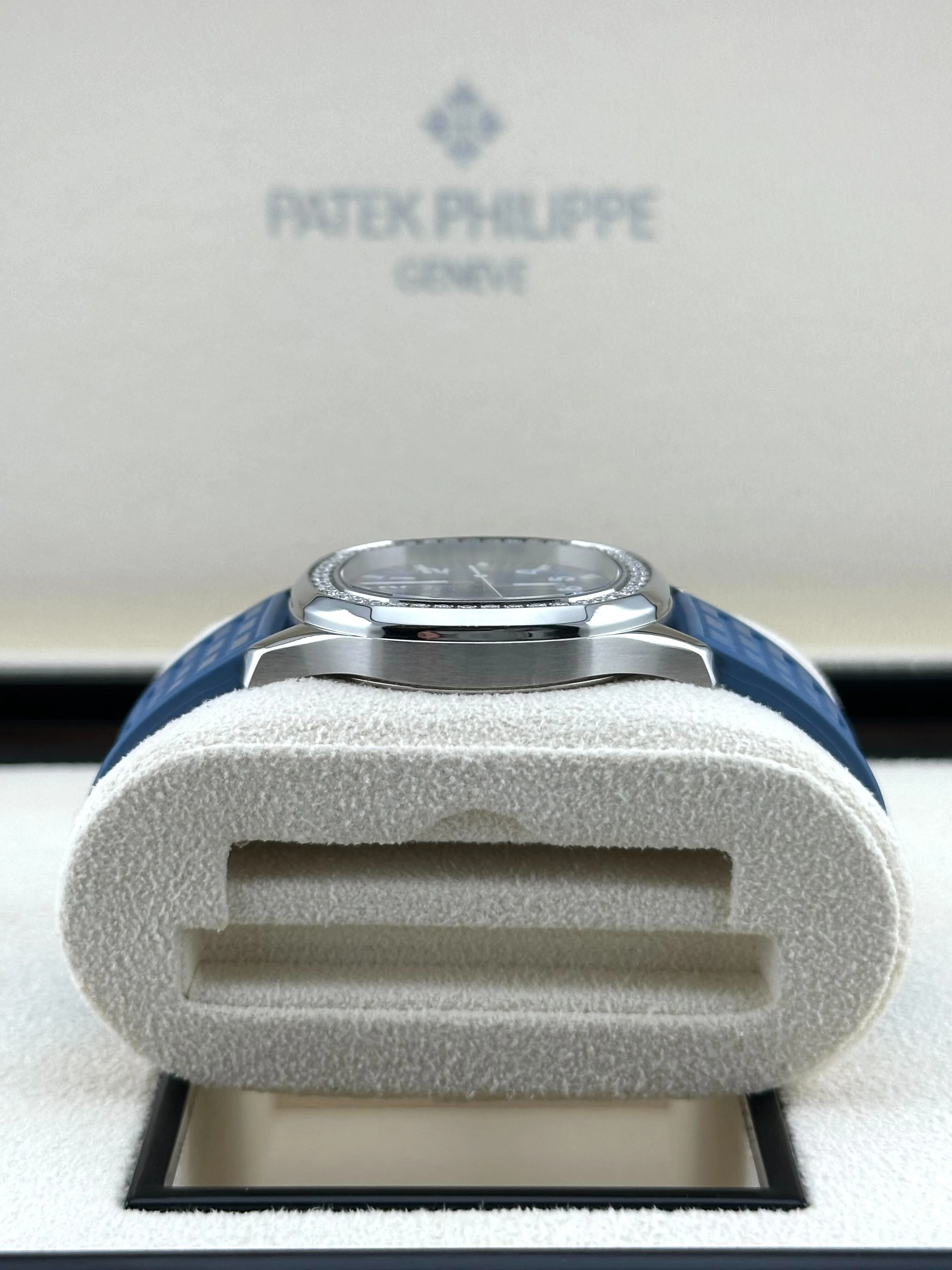 Patek Philippe Aquanaut Luce 5067A-022 'Ladies' Stainless Steel Blue Dial Diamond Bezel