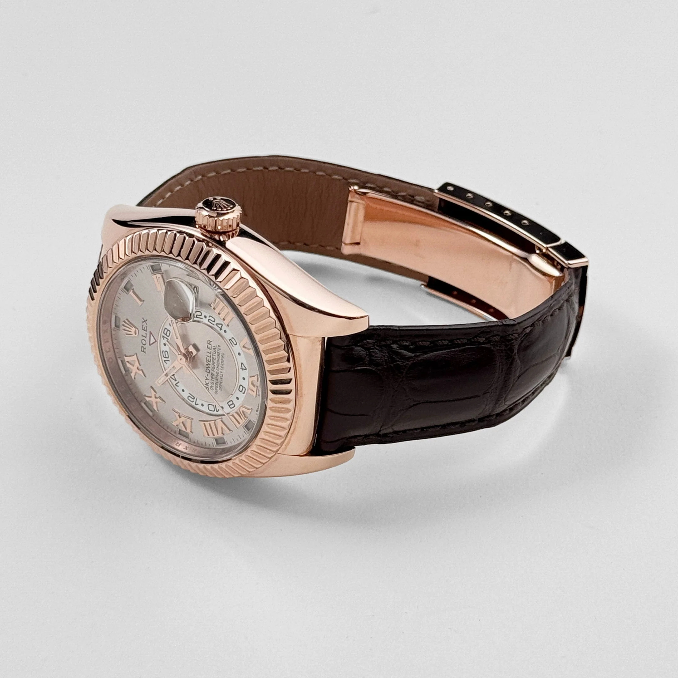 Rolex Sky-Dweller 326135 Rose Gold Sundust Dial (2016)