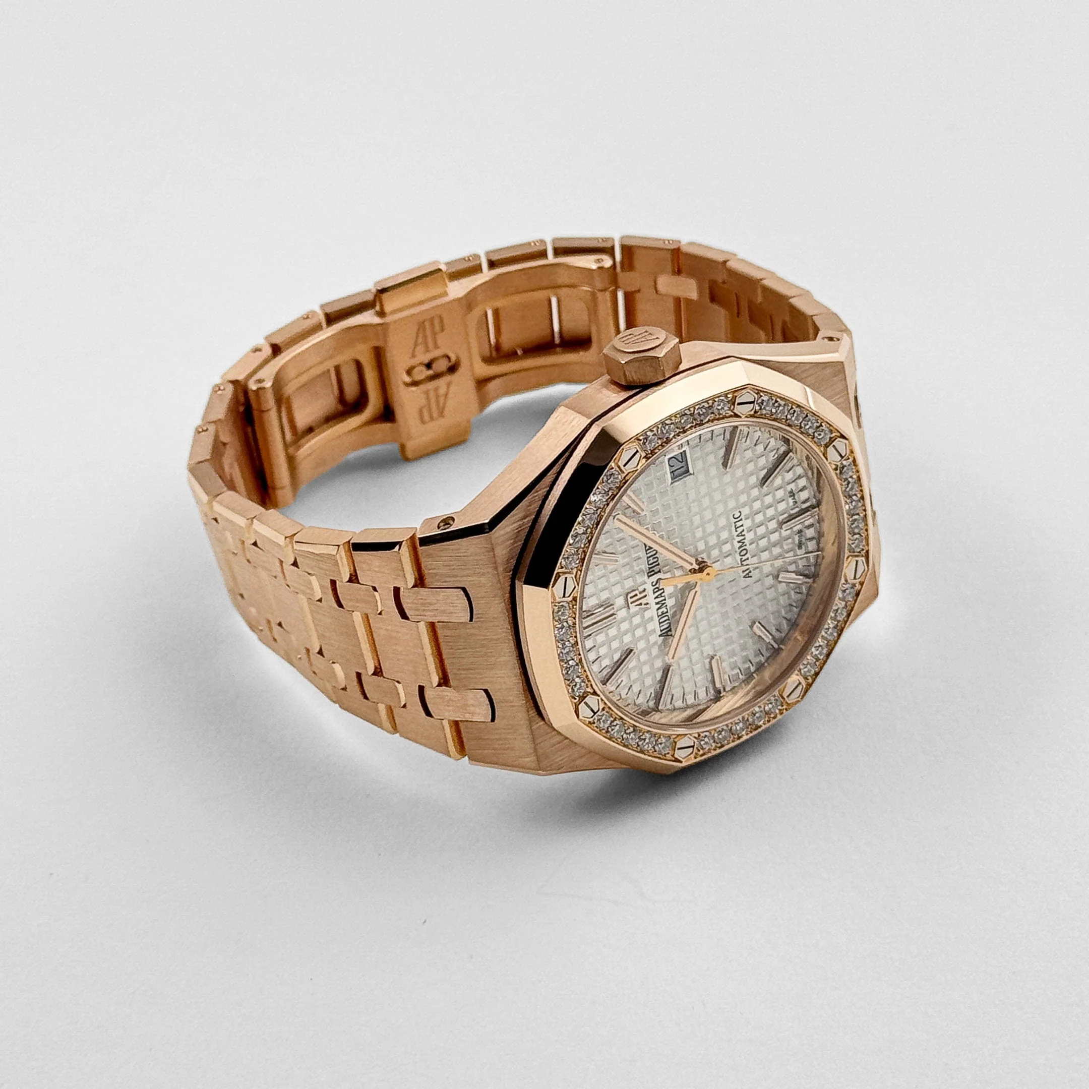 Audemars Piguet Royal Oak 15451OR.ZZ.1256OR.01.A 'Ladies' Rose Gold White Dial Diamond Bezel