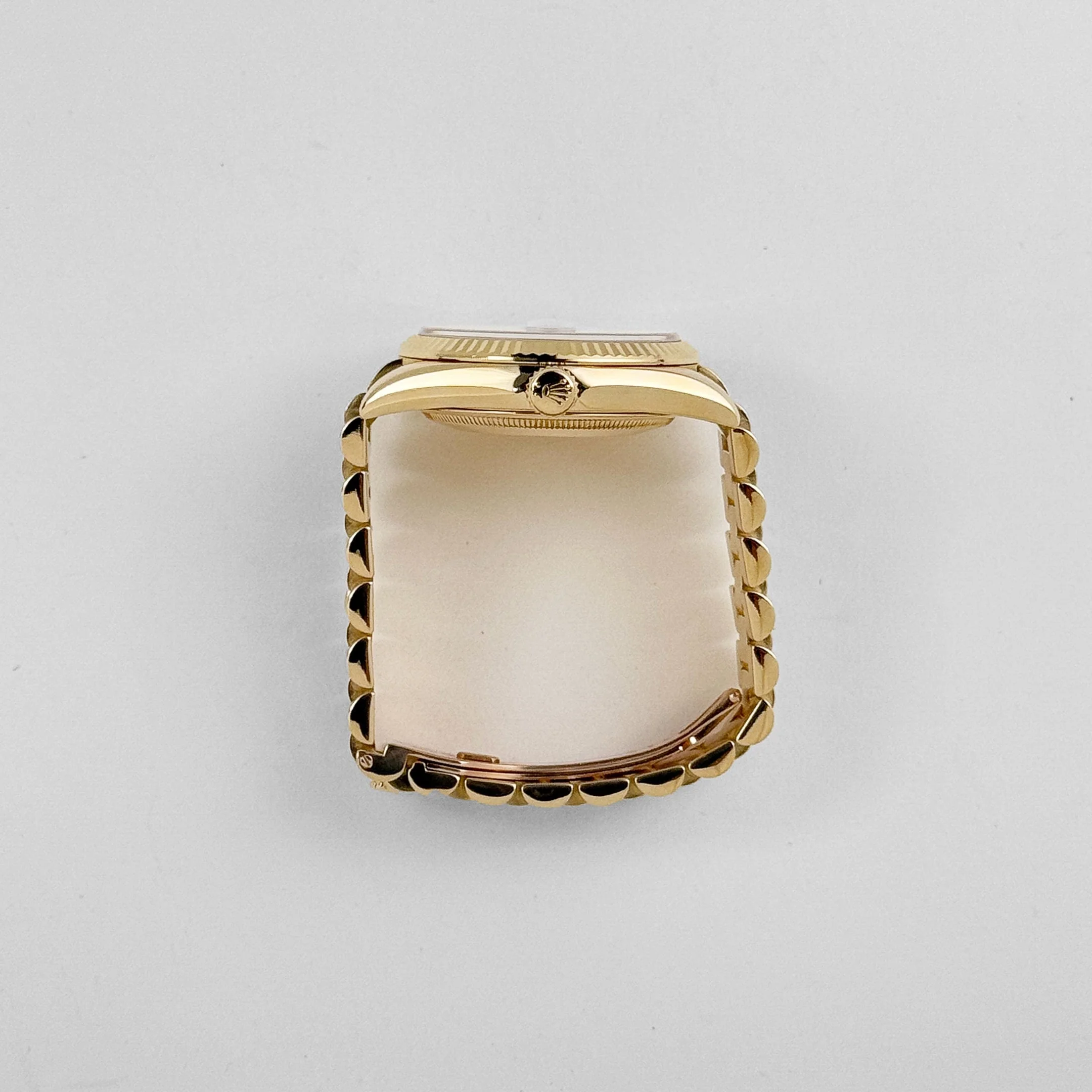 Rolex Day-Date 36 118238 Yellow Gold White Roman Numerals Dial