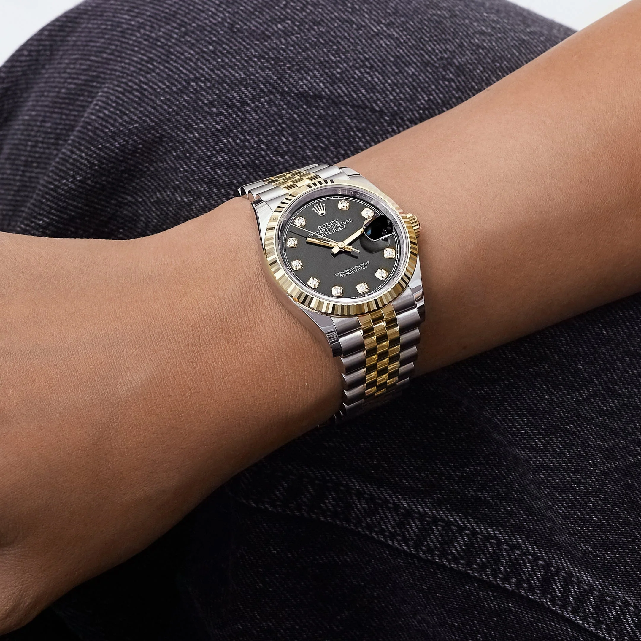 Rolex Datejust36 126233 Stainless Steel Yellow Gold Black Diamond Dial Jubilee (2025)